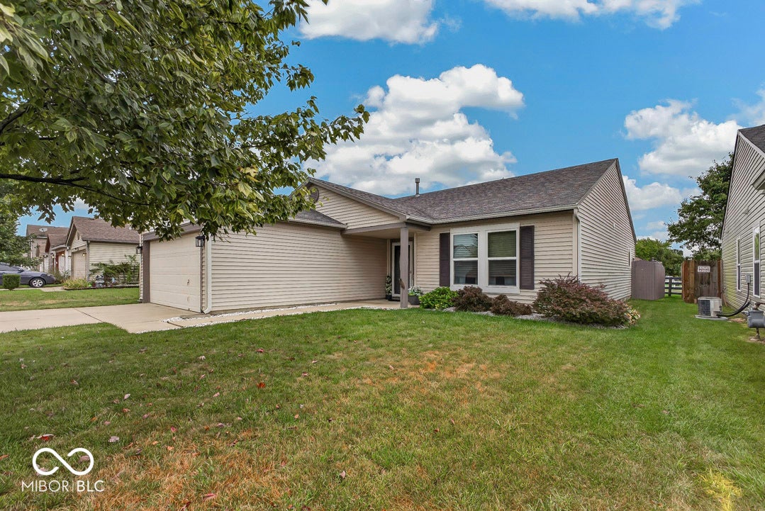 3335 Summer Breeze Lane — photo
