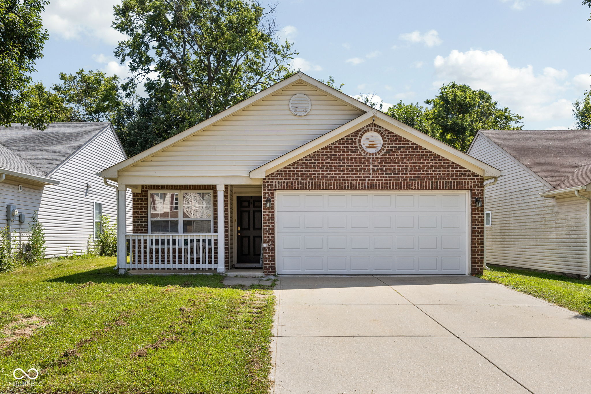8203 Lake Tree Lane — photo