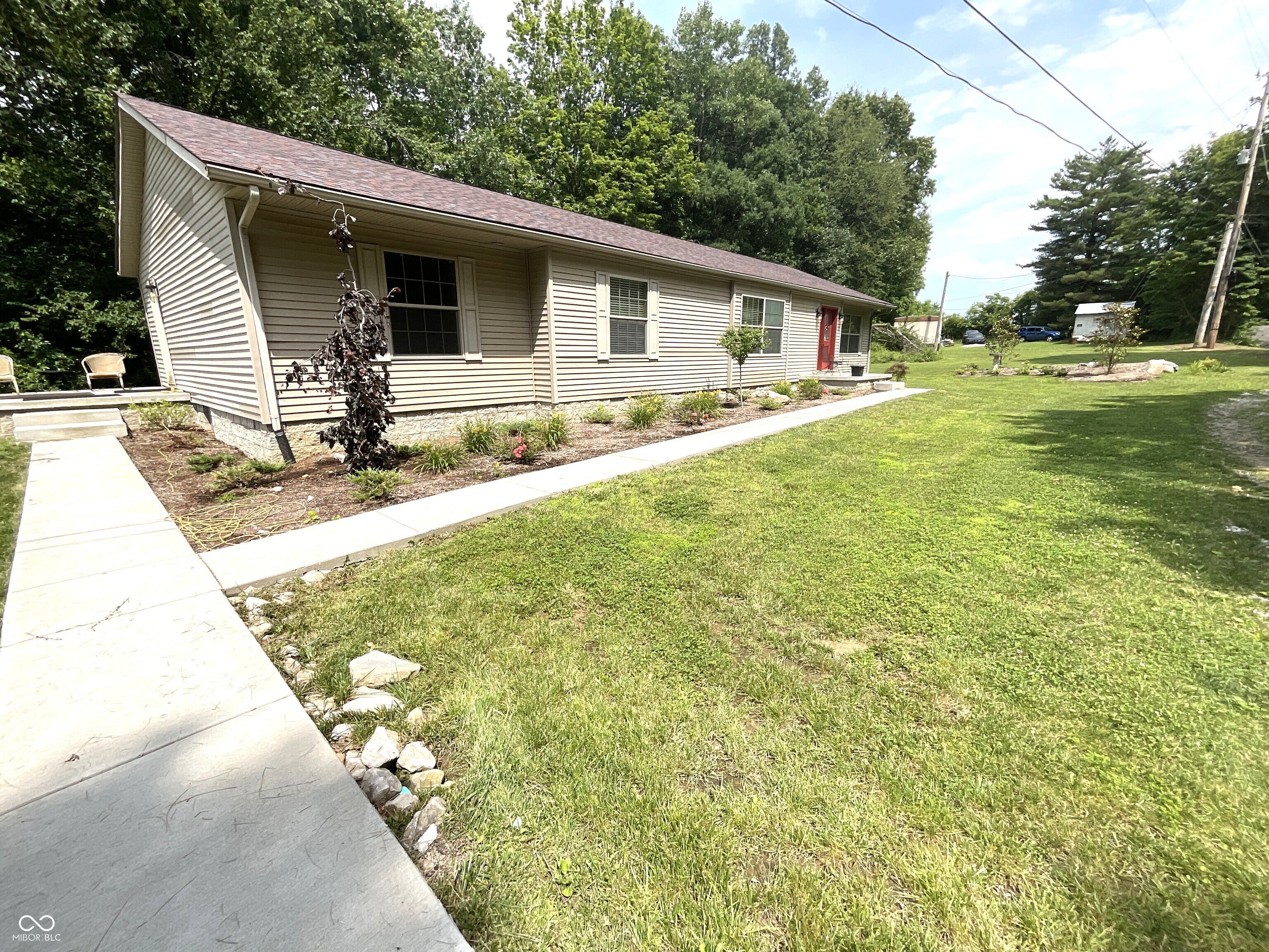 1825 Pea Ridge Road — photo