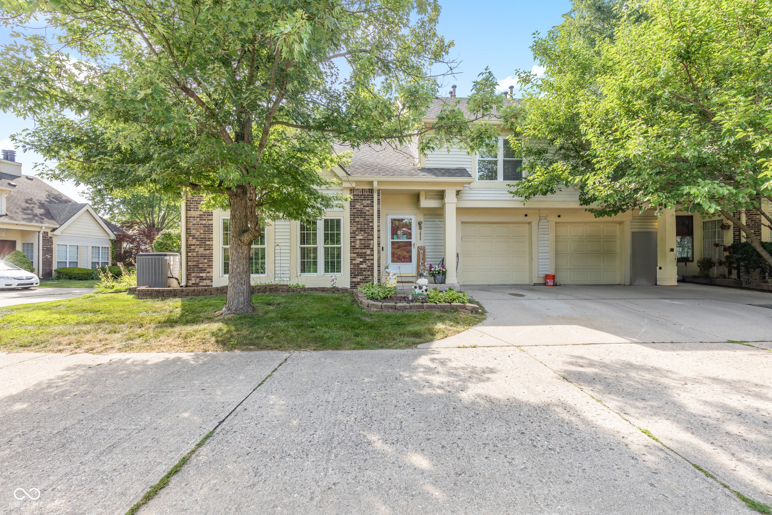 2458 Chaseway Court — photo
