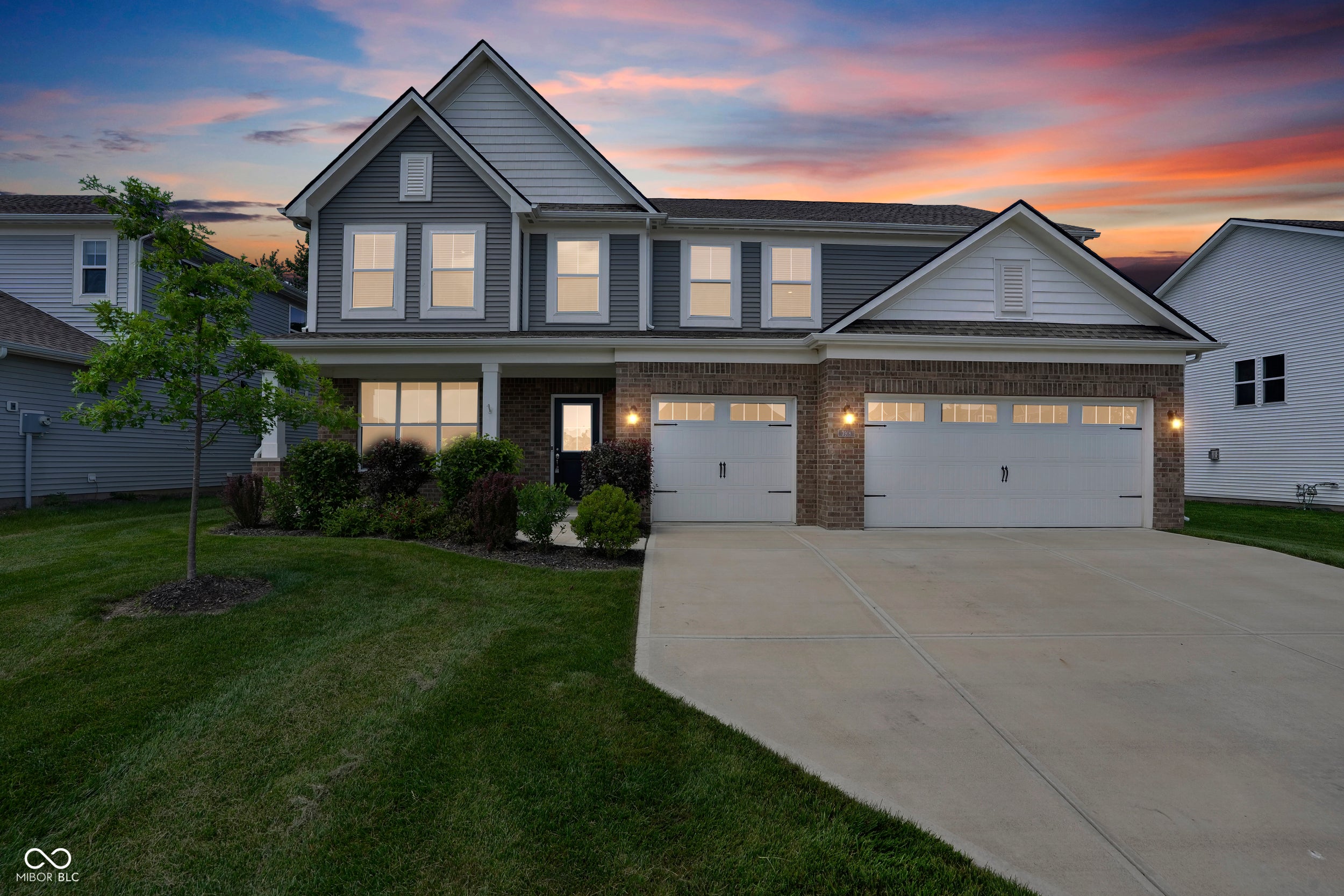 3918 Kensington Drive — photo