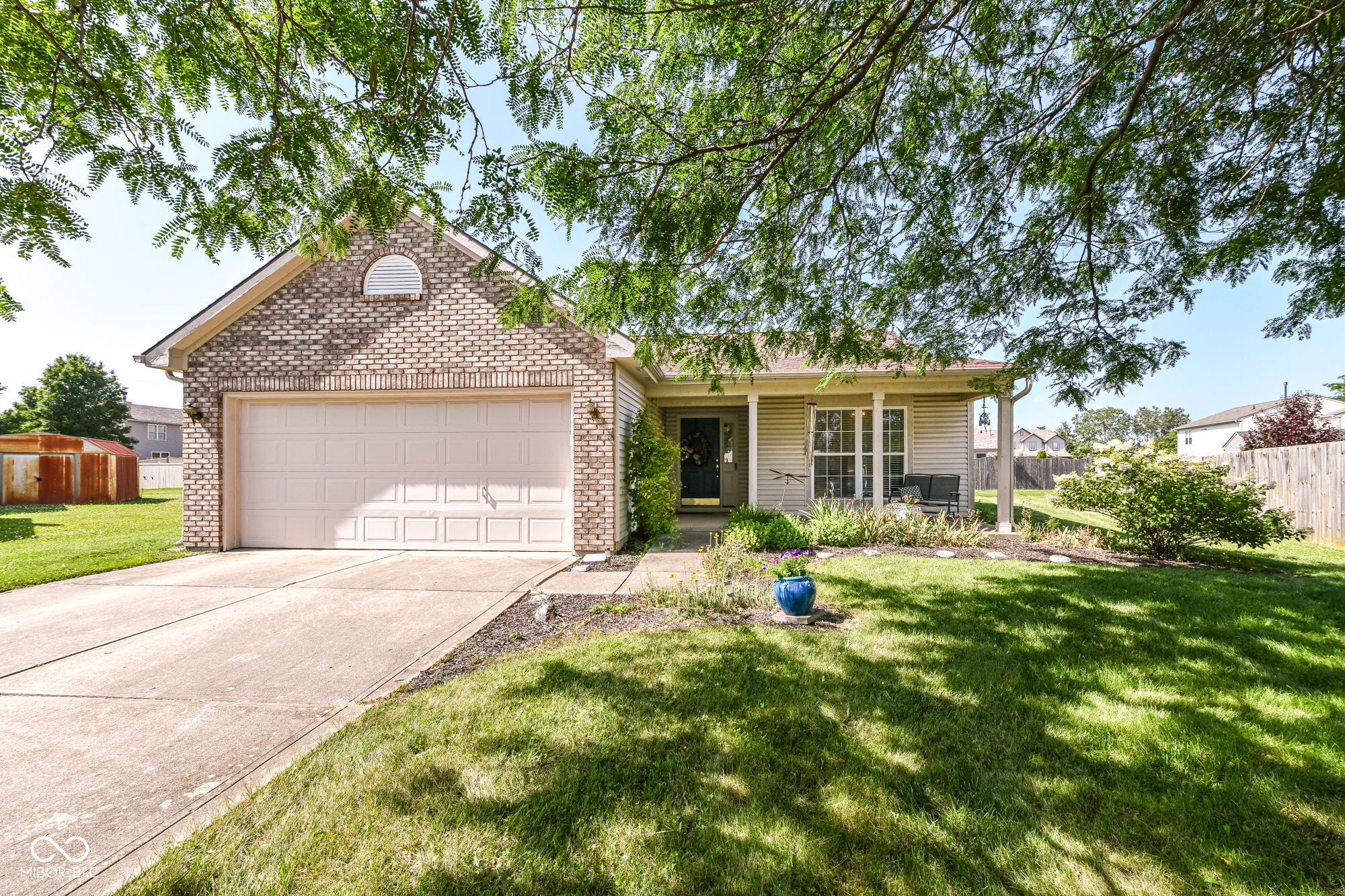 1214 Stonebridge Drive — photo