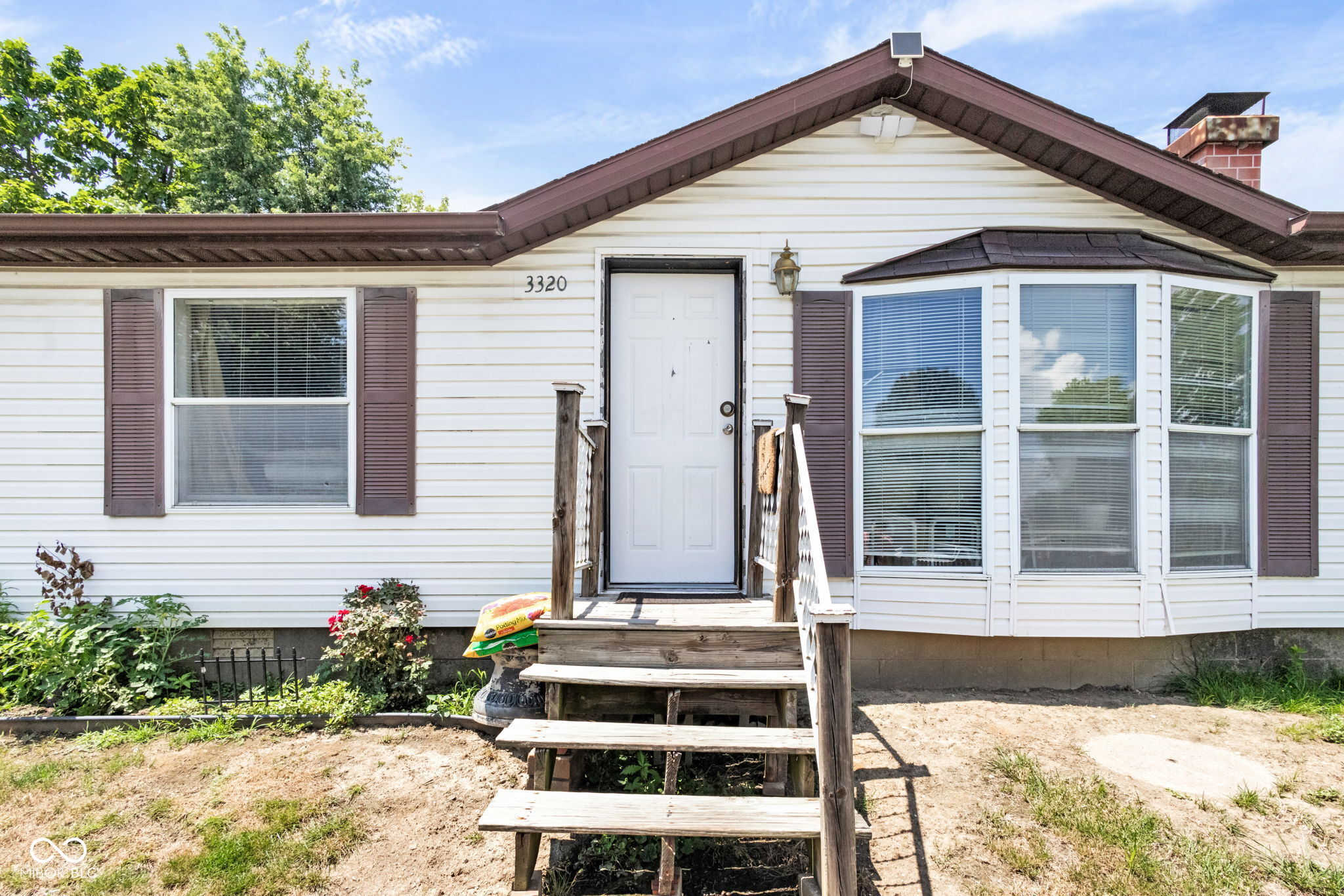 3320 S Lockburn Street — photo