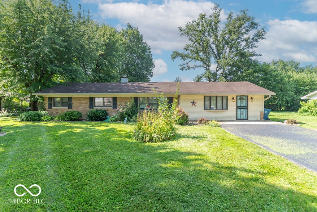 6935 Westlake Road — photo