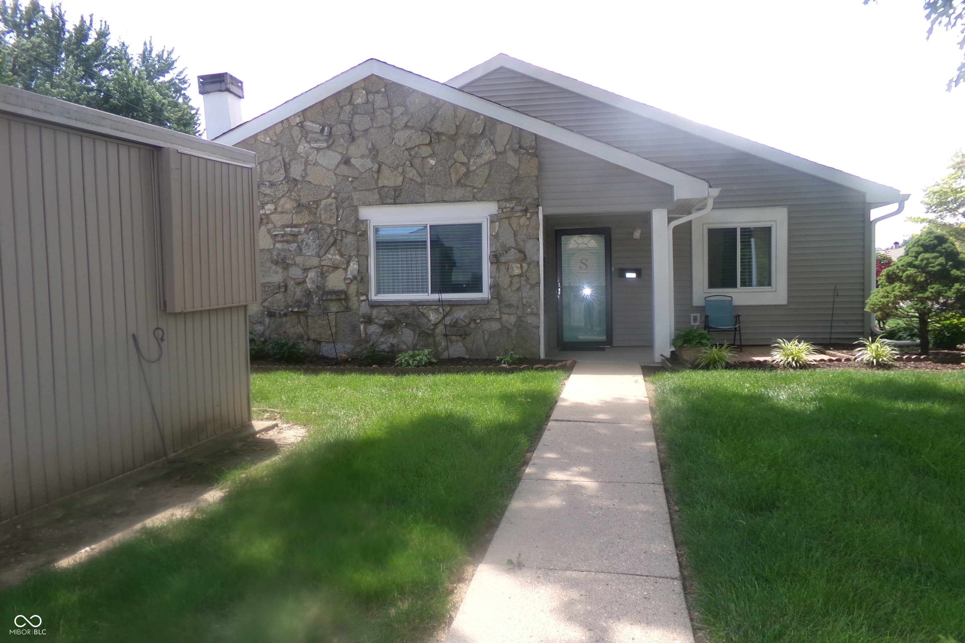 2813 Country Estates Drive — photo