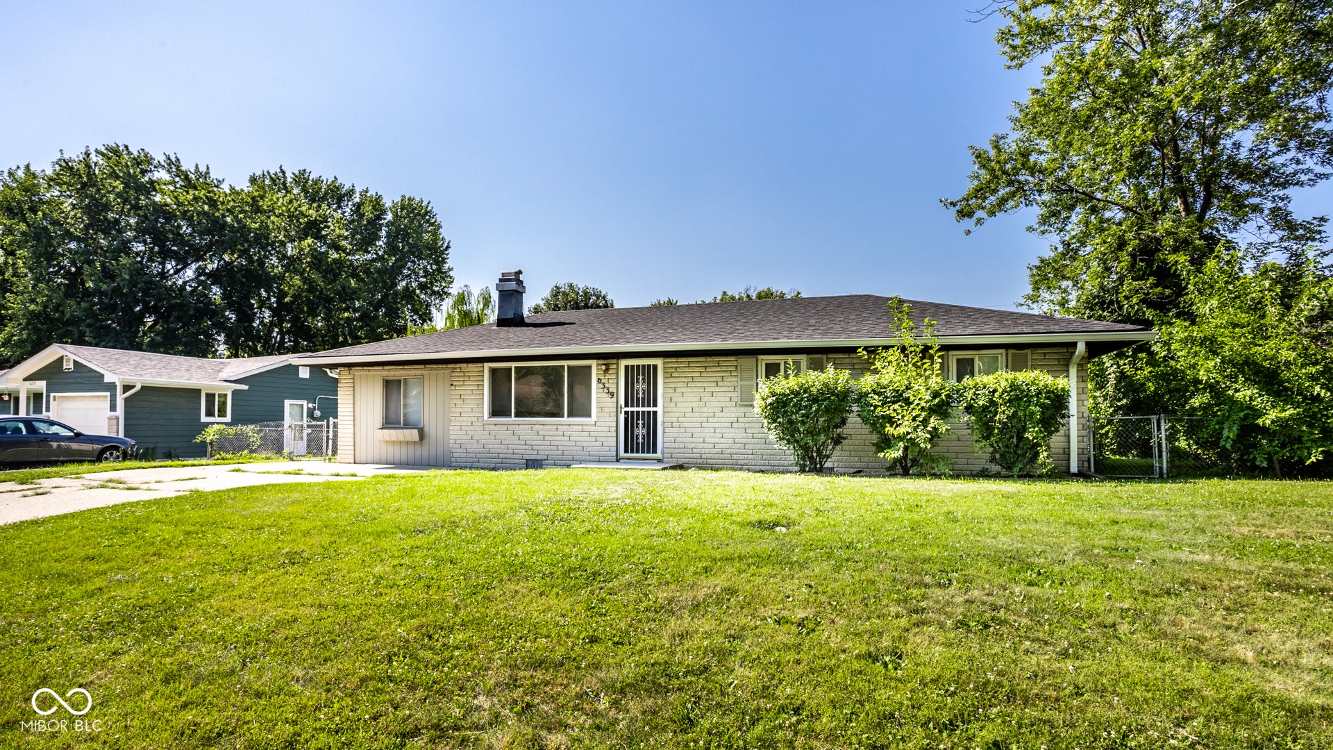 6339 W Ray Street — photo