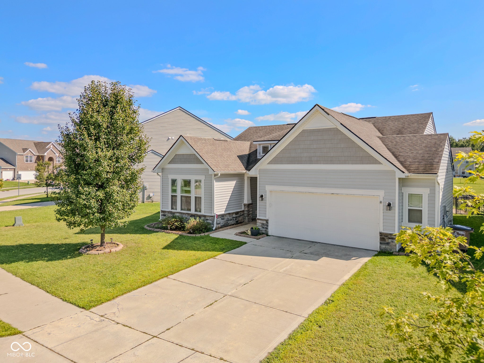 2337 Creekland Drive — photo