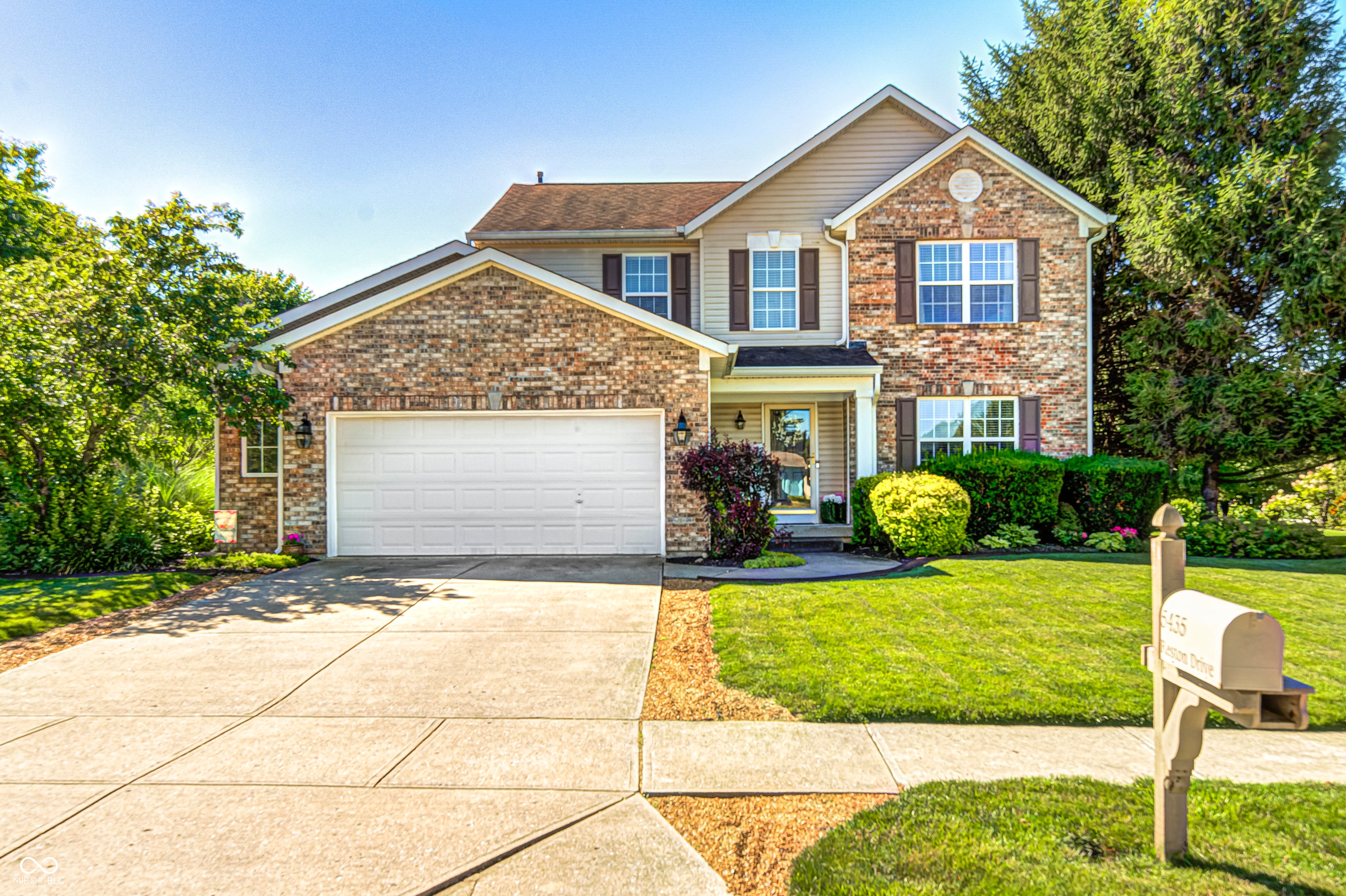 5435 Reston Drive — photo