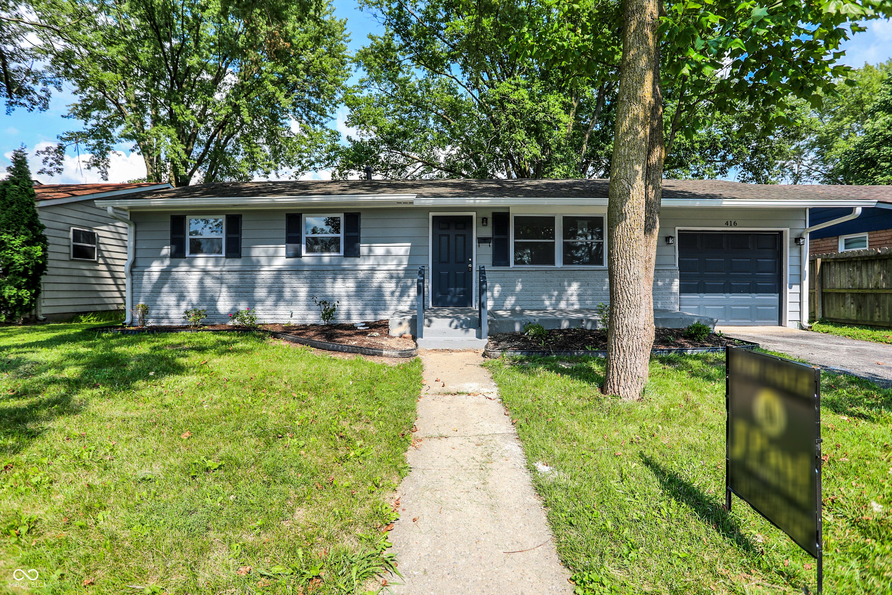 416 Linden Lane — photo