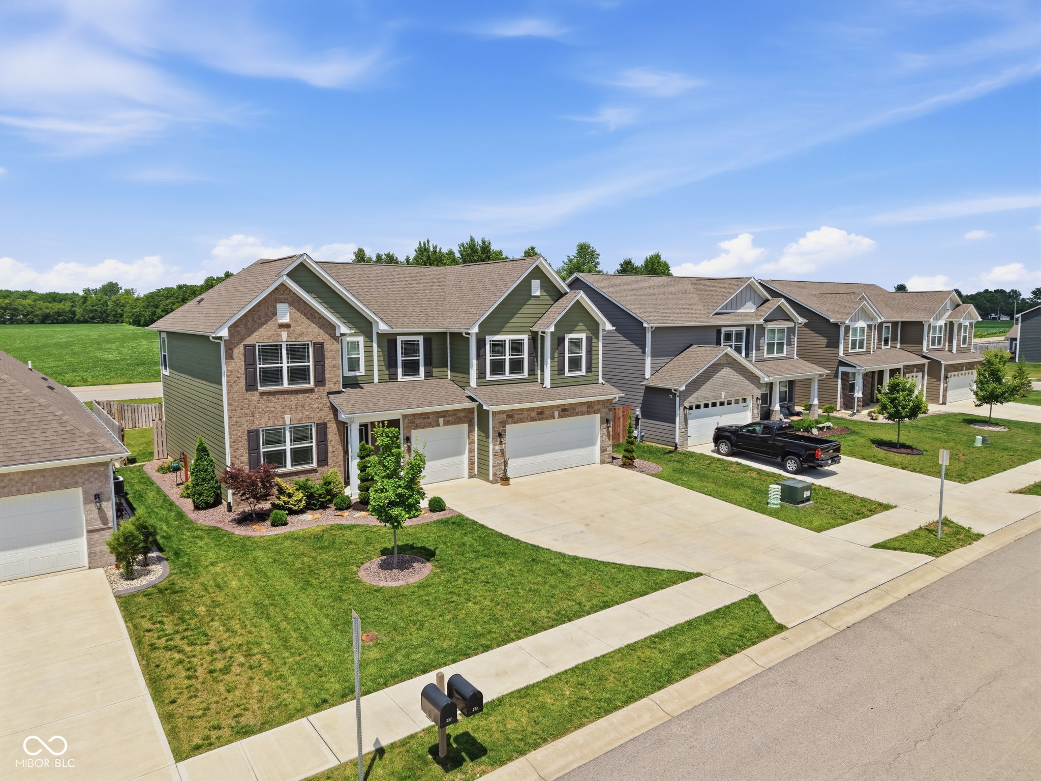 232 Waterford Lane — photo