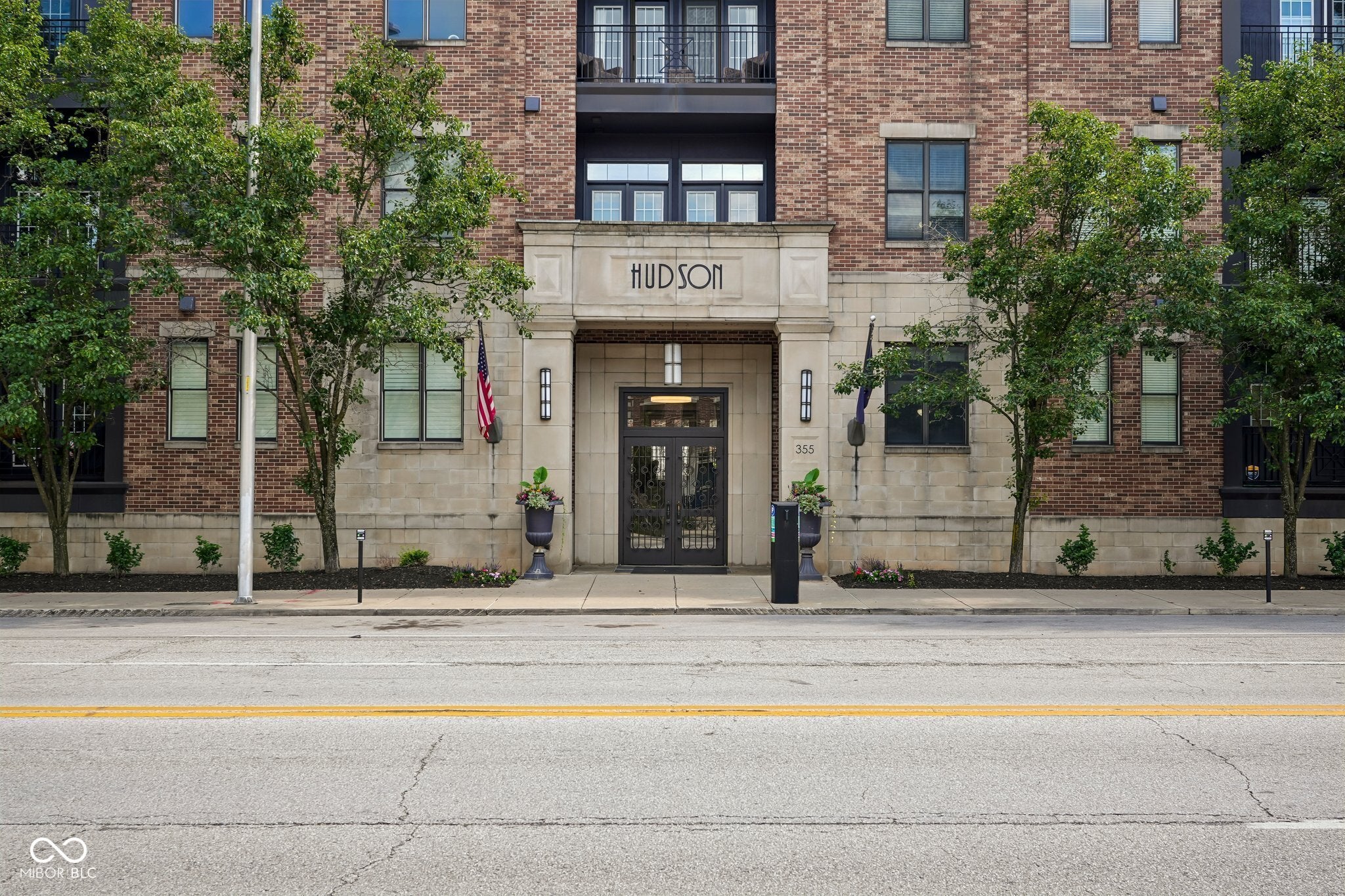 355 E Ohio Street 223 — photo