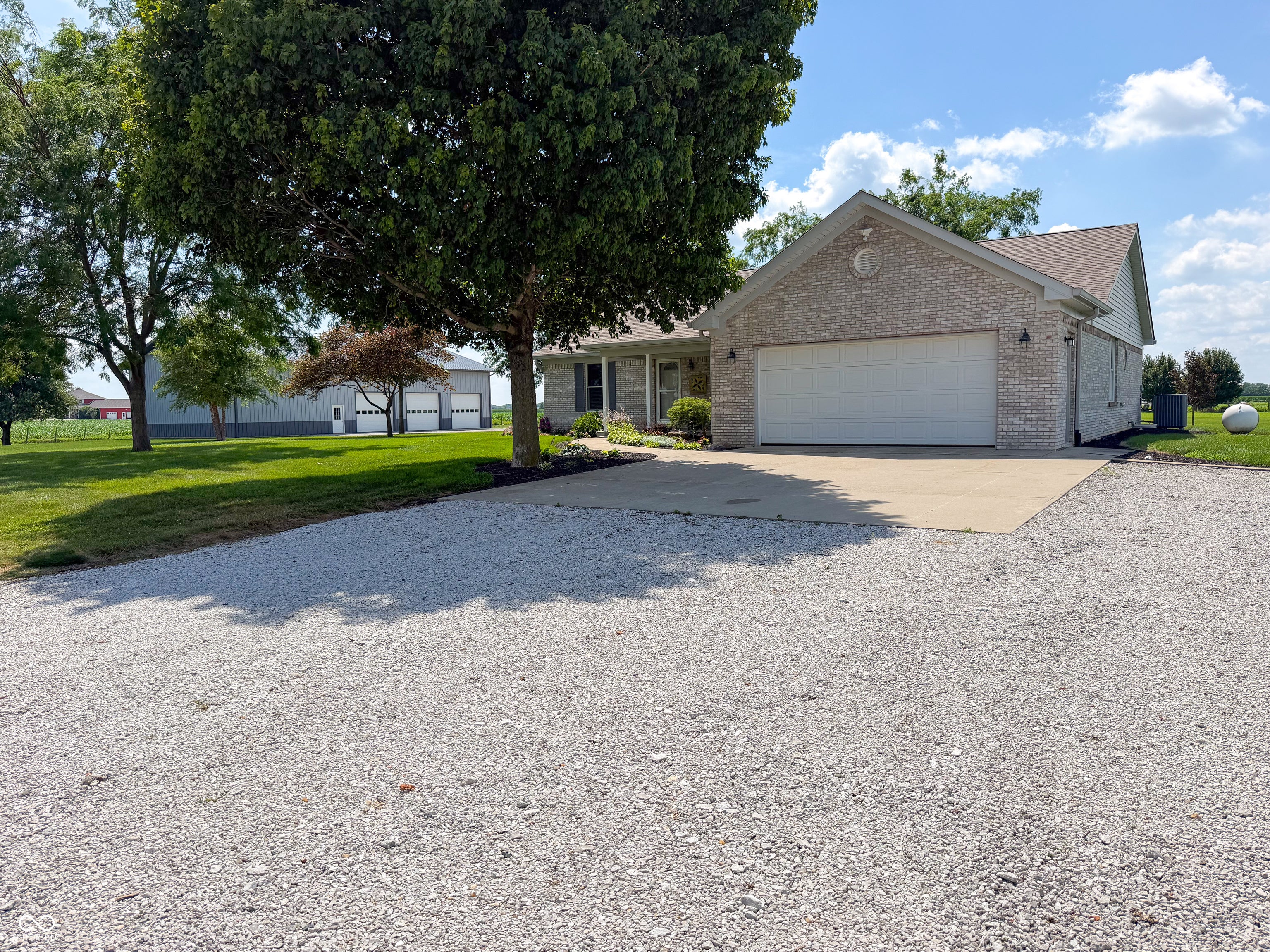 850 S 700 W — photo