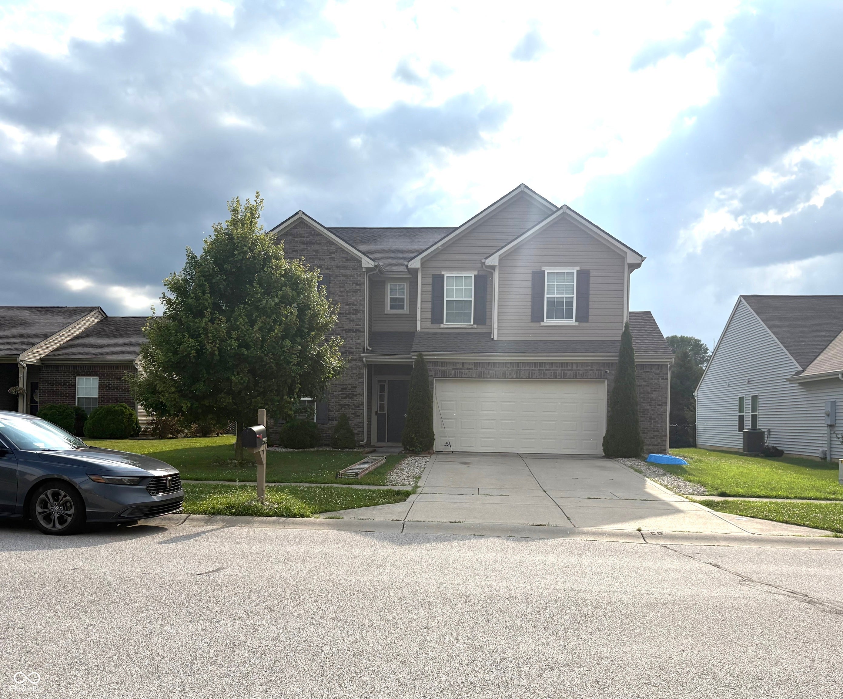 2702 Ashton Lane — photo