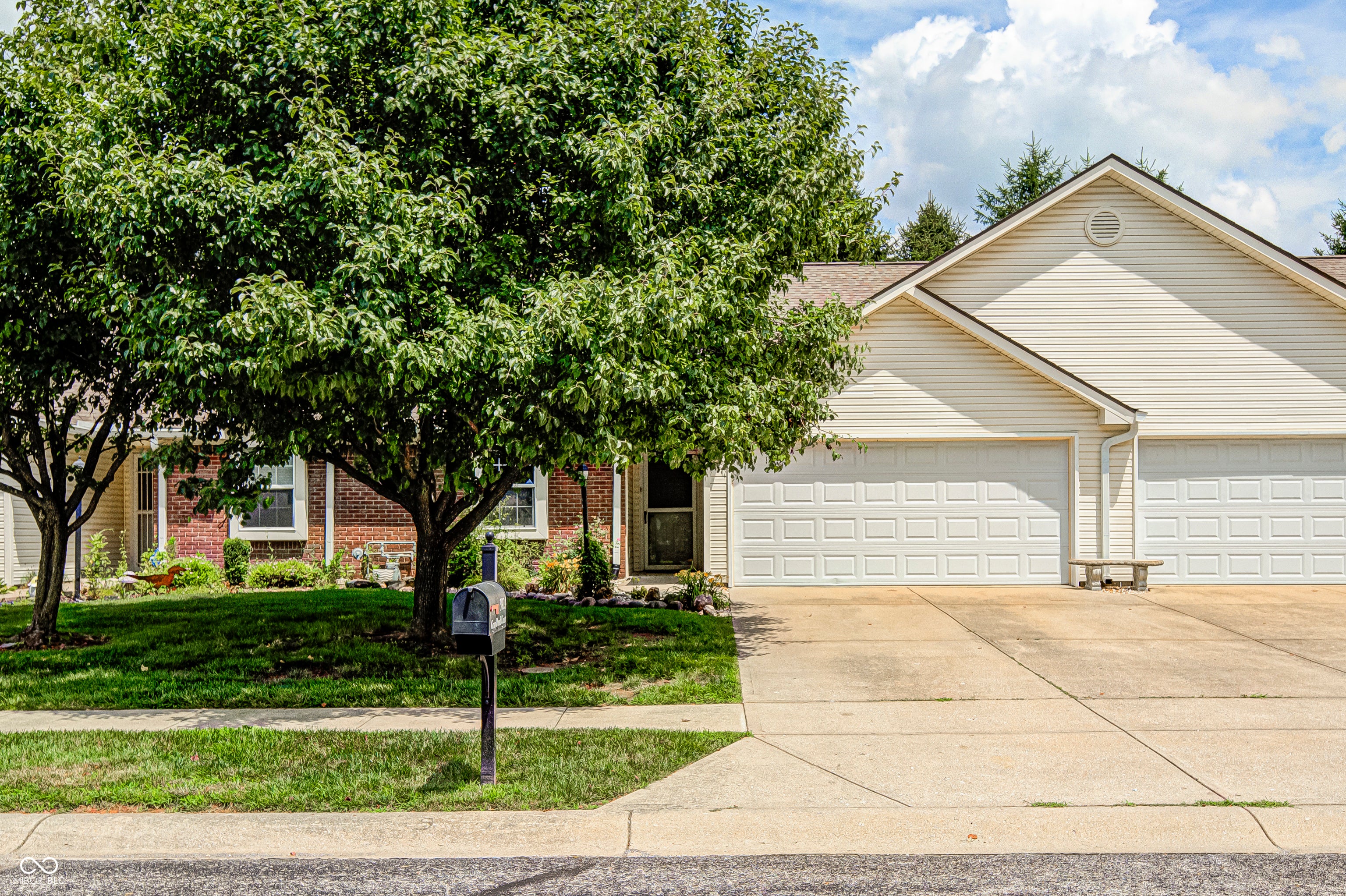 3924 Gray Pond Court — photo