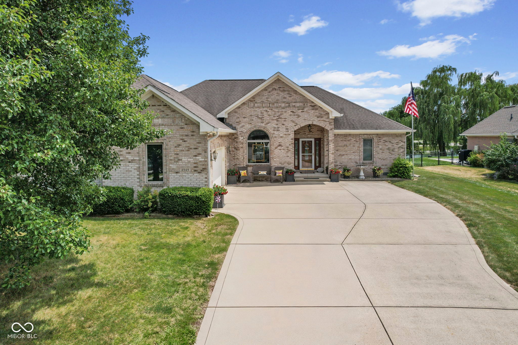 4949 W Cedar Creek Drive — photo