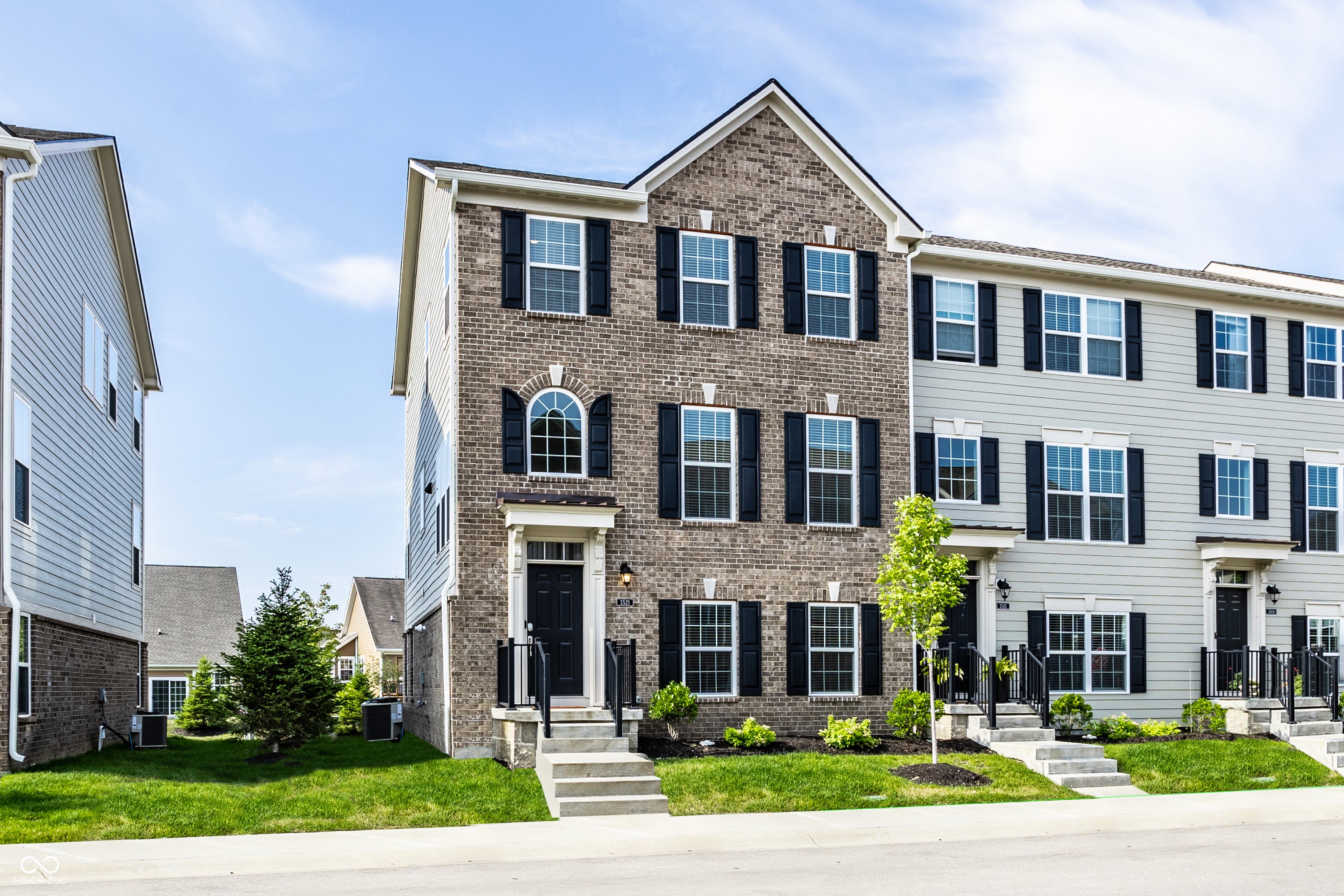 3521 Brampton Lane — photo