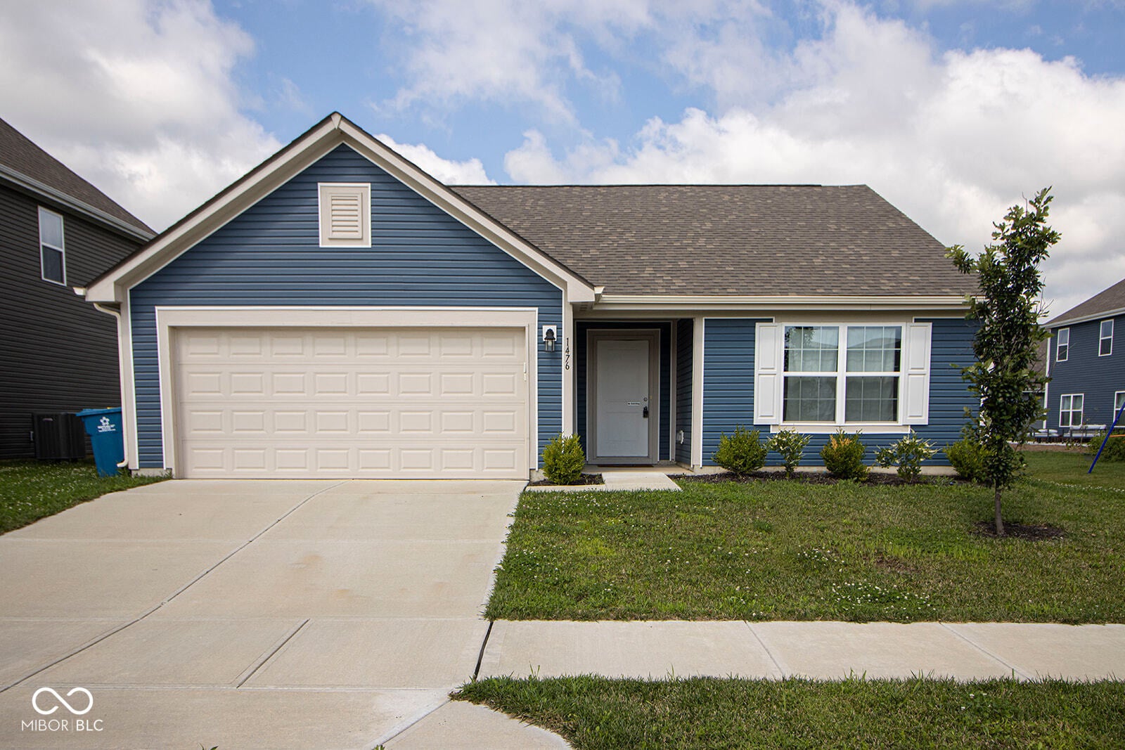 1476 Paper Birch Drive — photo