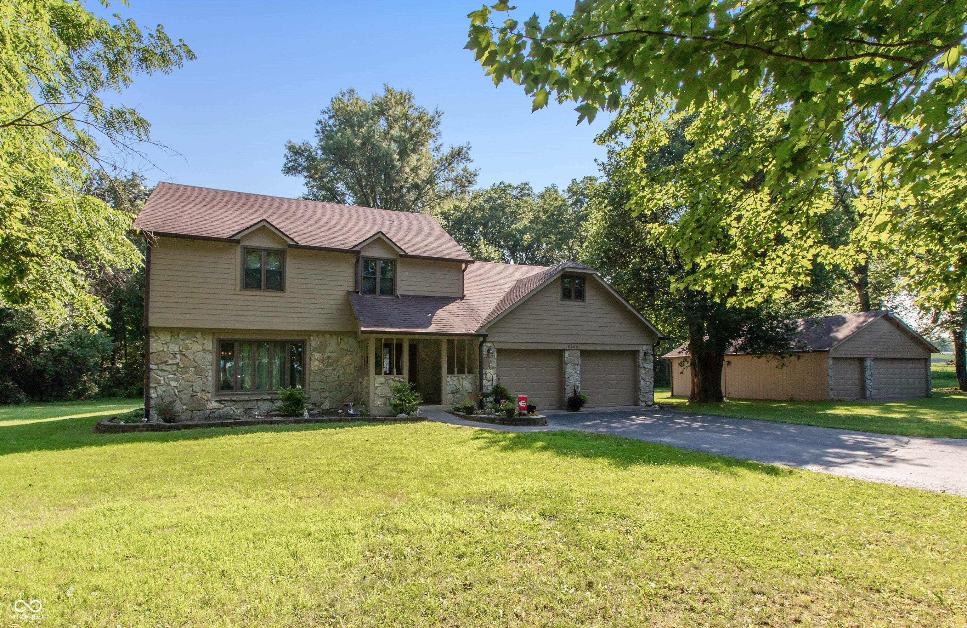 6762 E County Road 750 S — photo