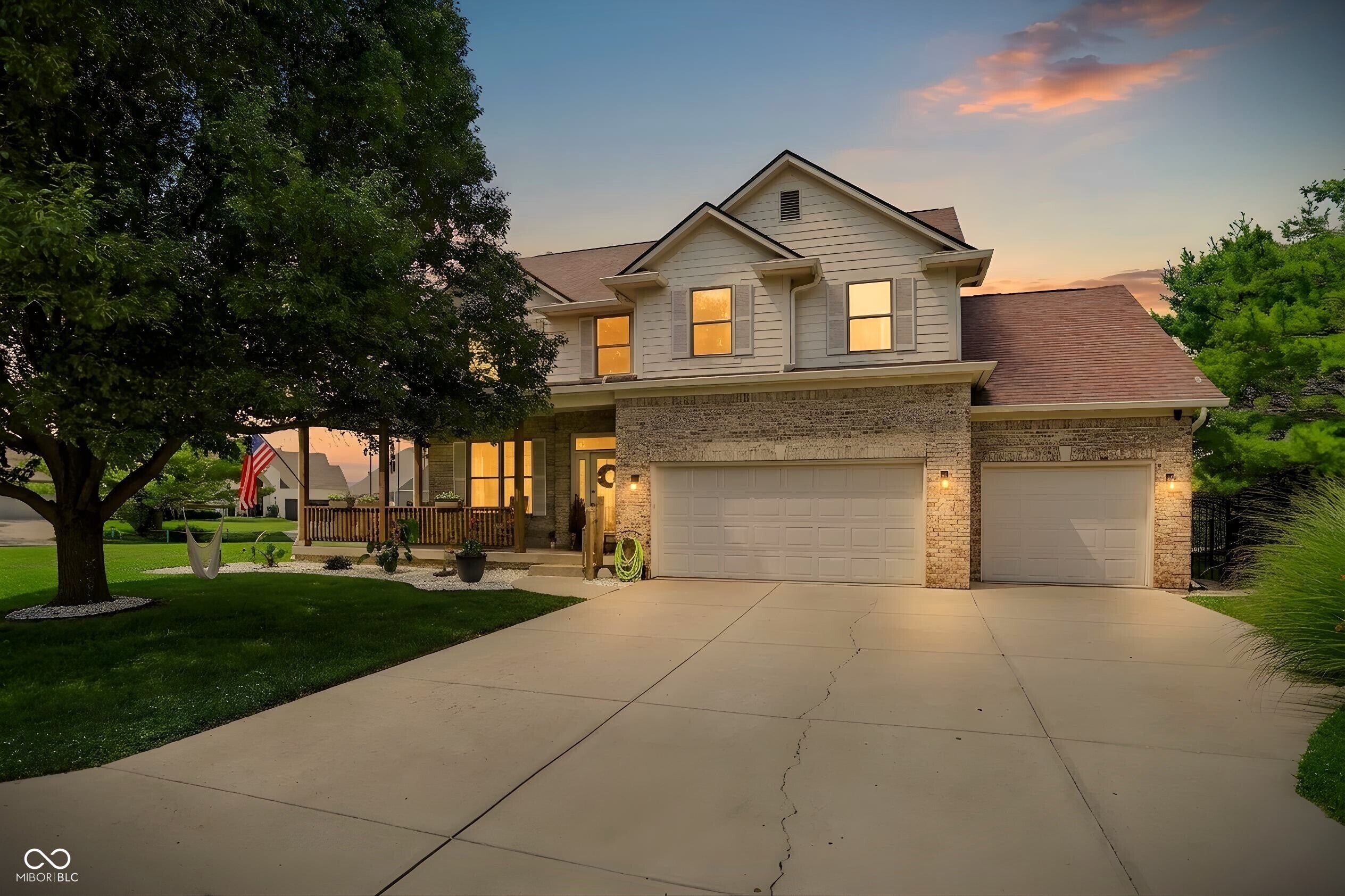 1020 Sunset Bay — photo