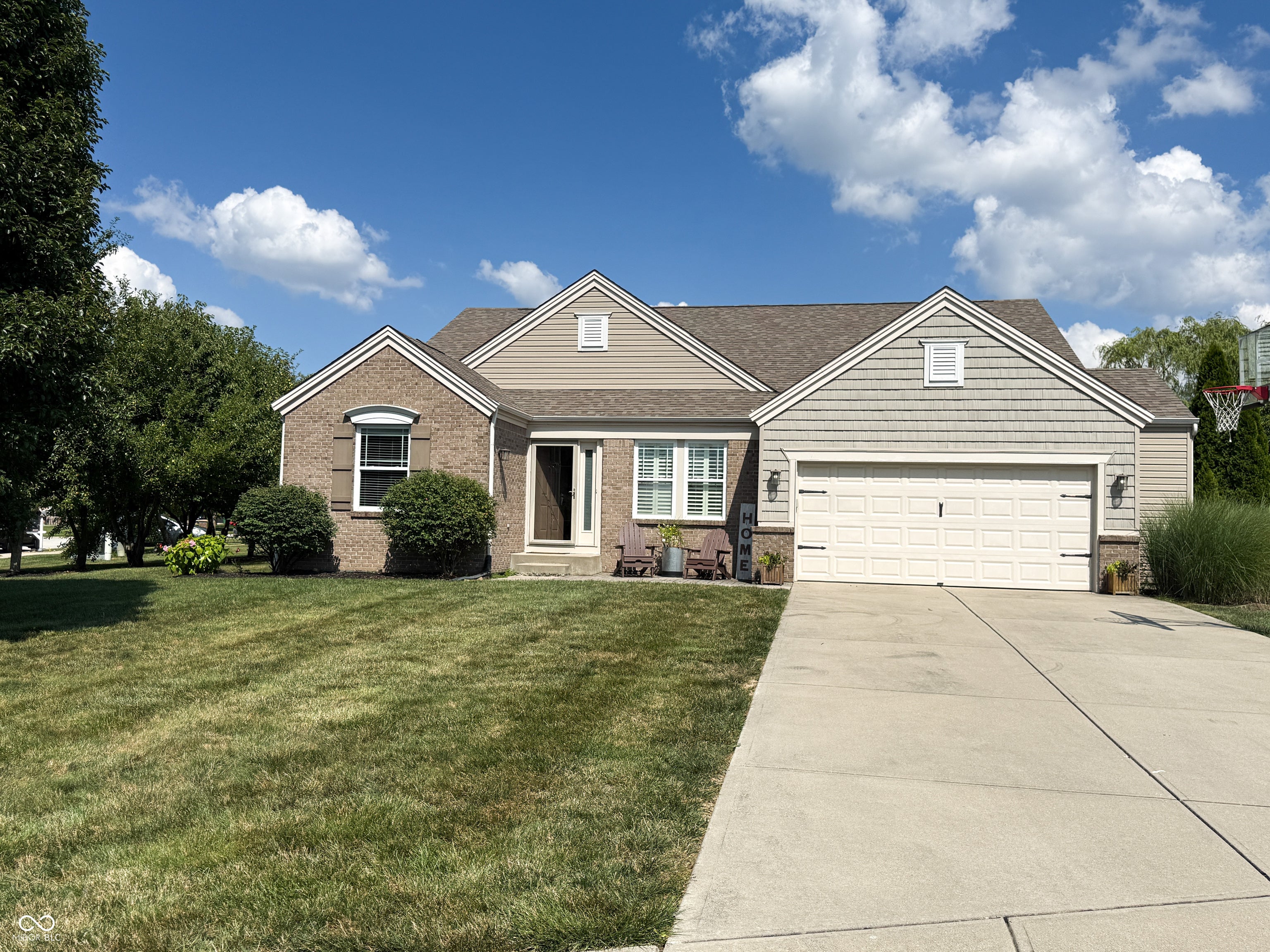 2225 Silver Rose Drive — photo