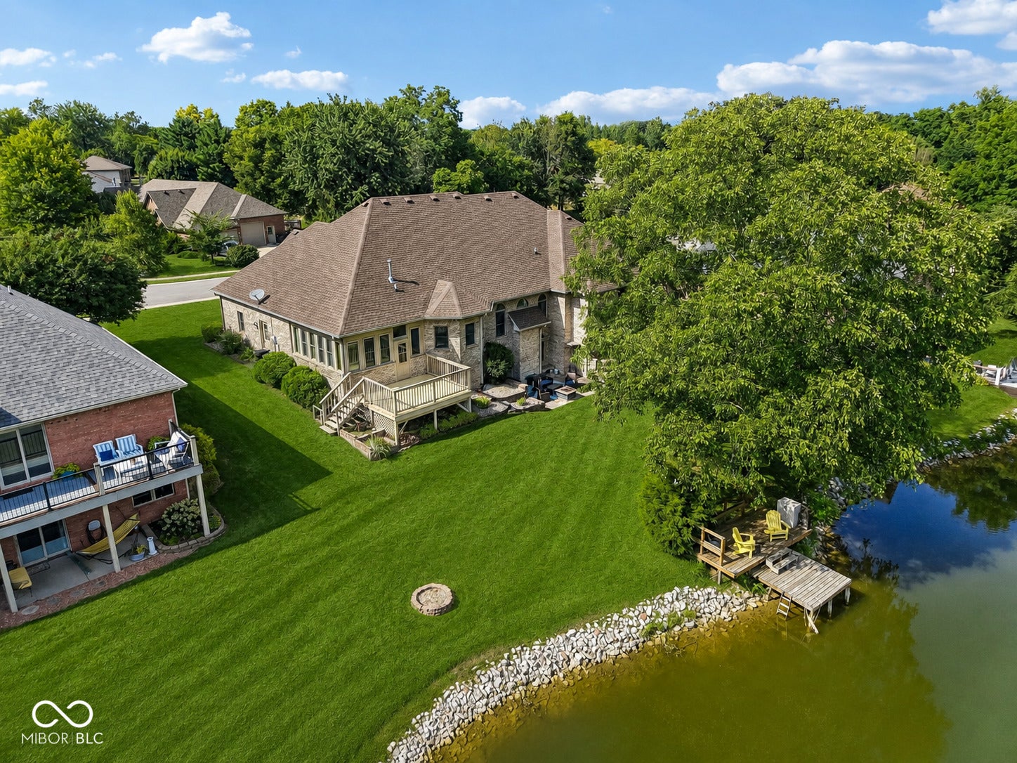 6635 E Ridgeview Court — photo