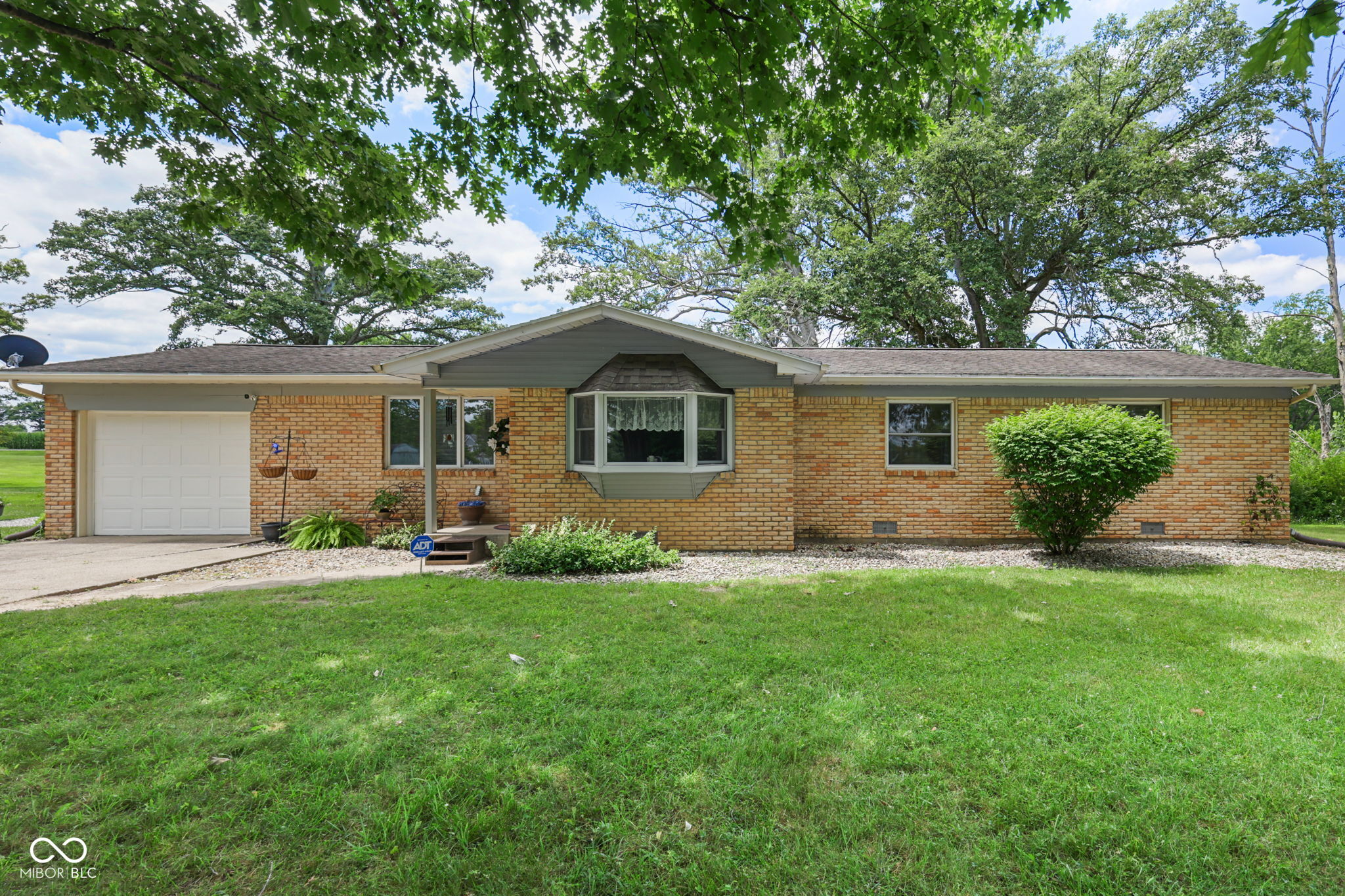 11 Clamme Court — photo