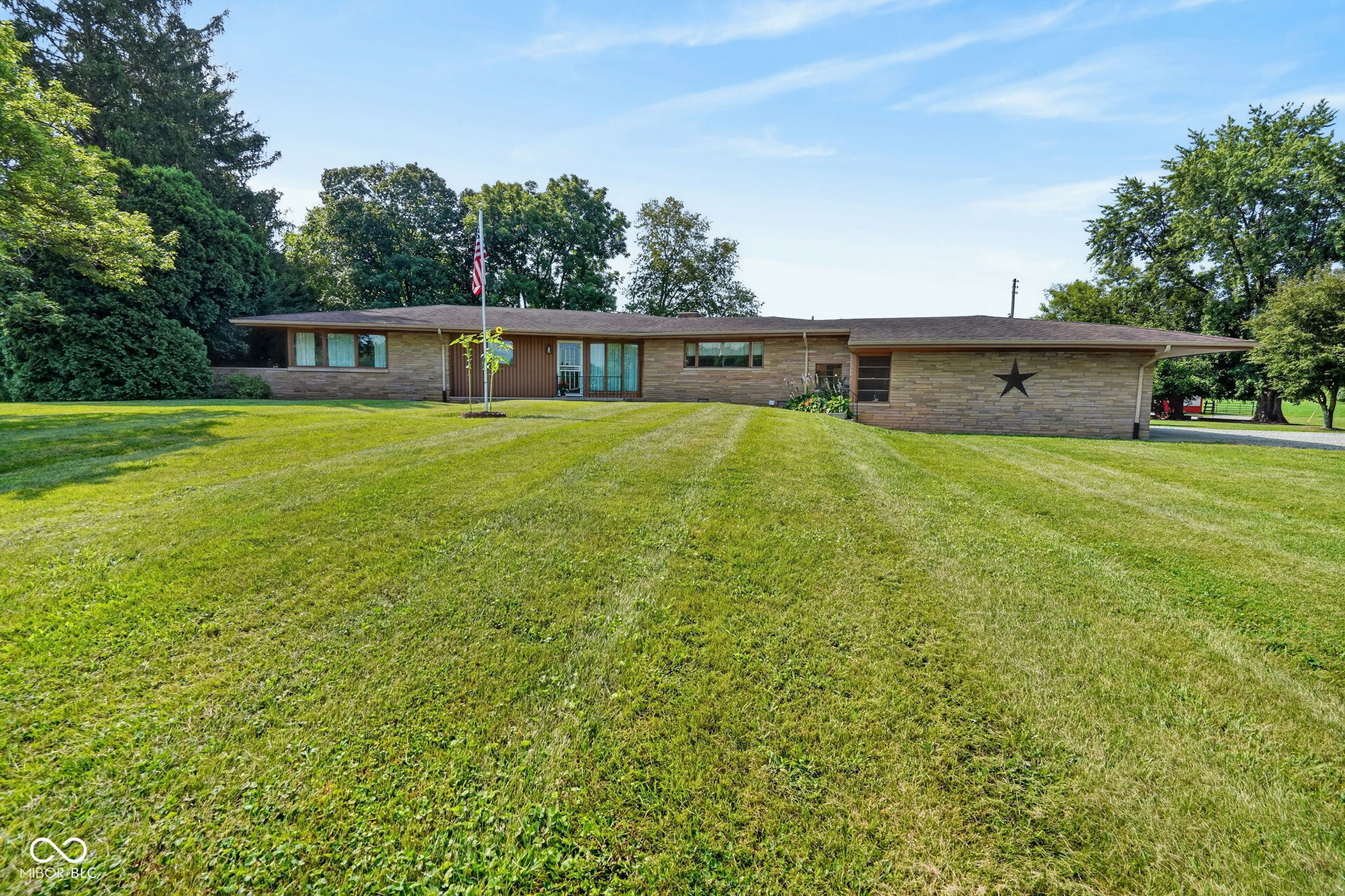1220 S State Road 67 — photo