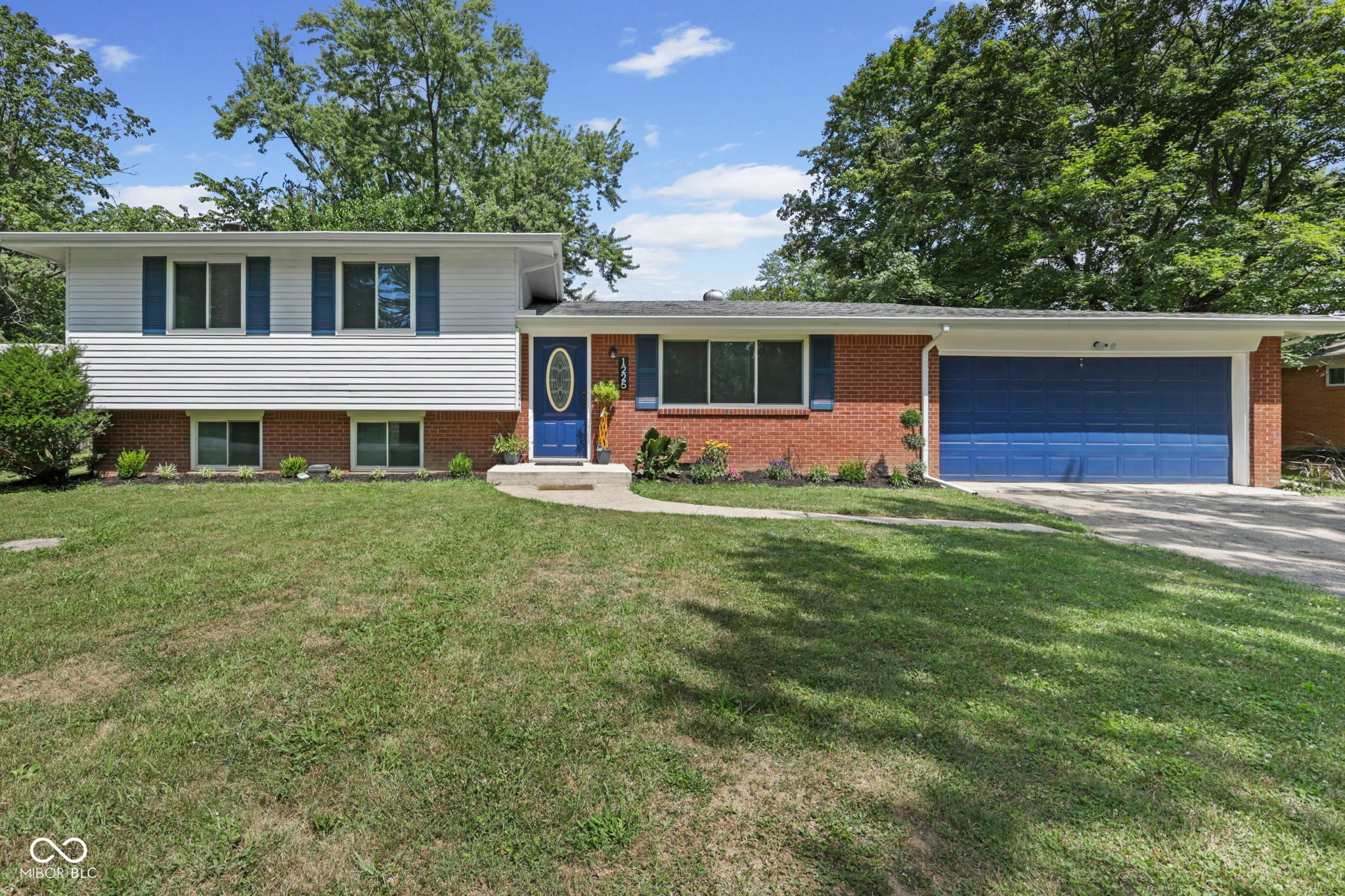 1225 Hathaway Drive — photo