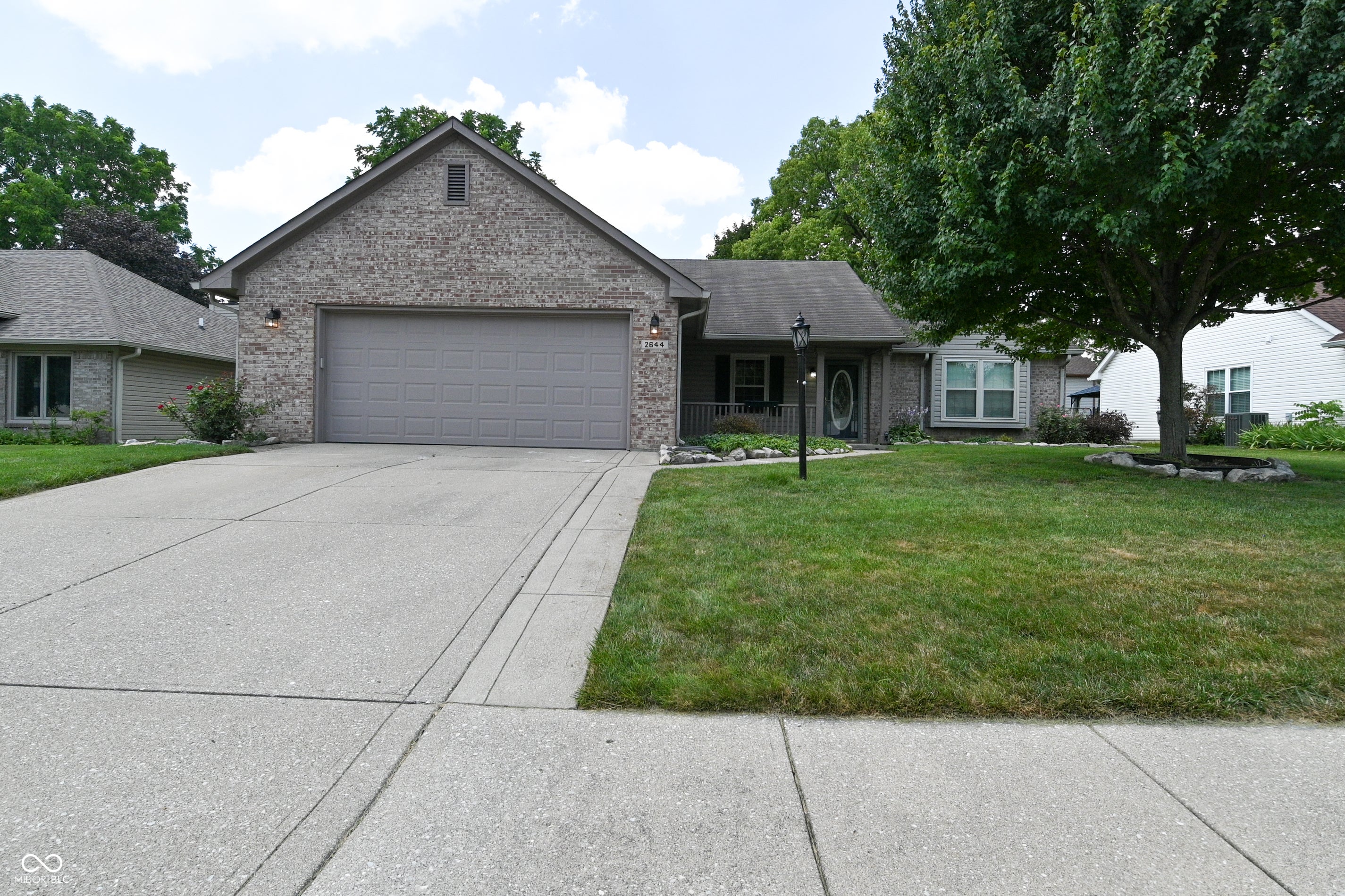 2644 Sunningdale Court — photo