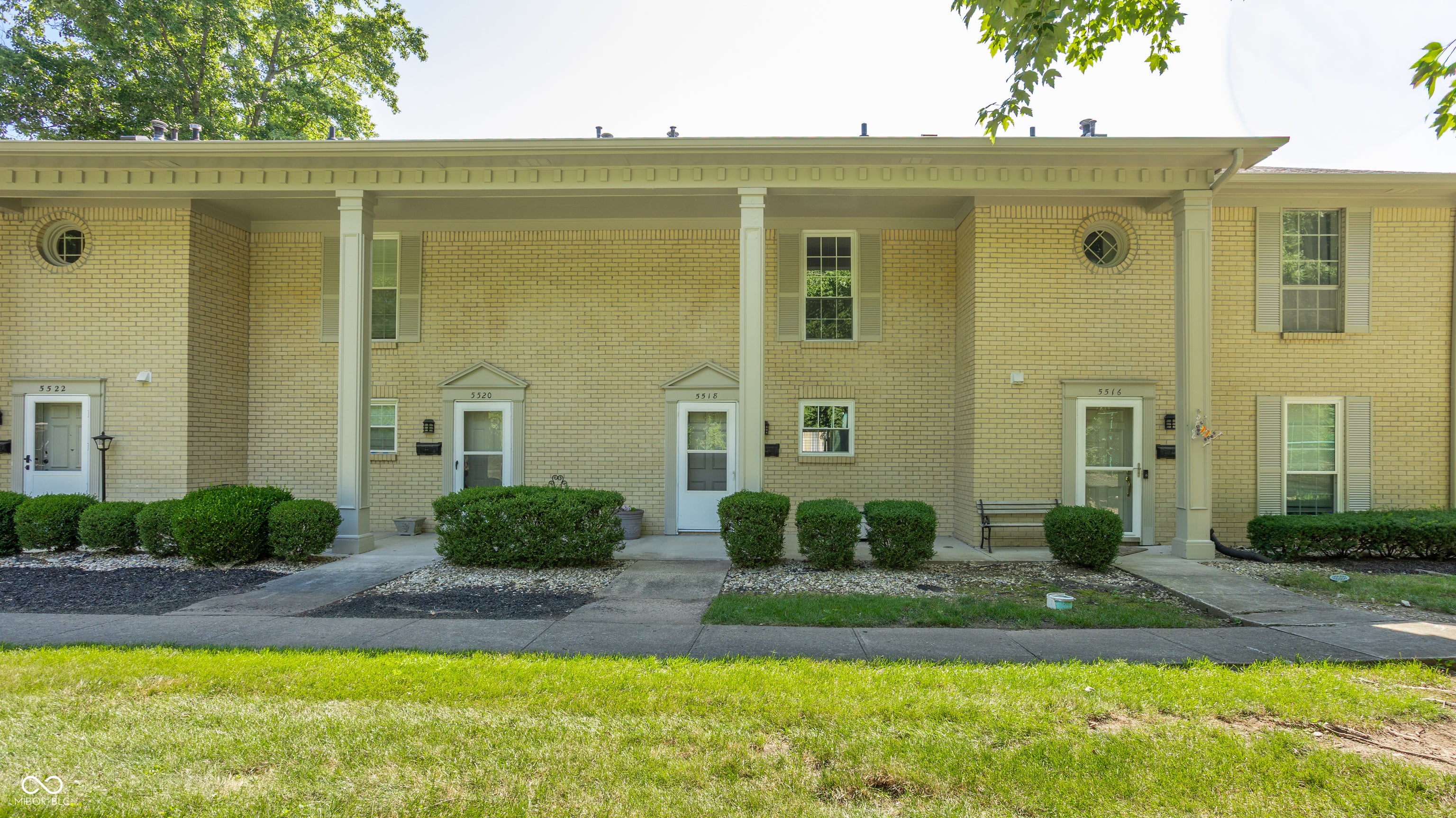 5518 Greenview Drive — photo