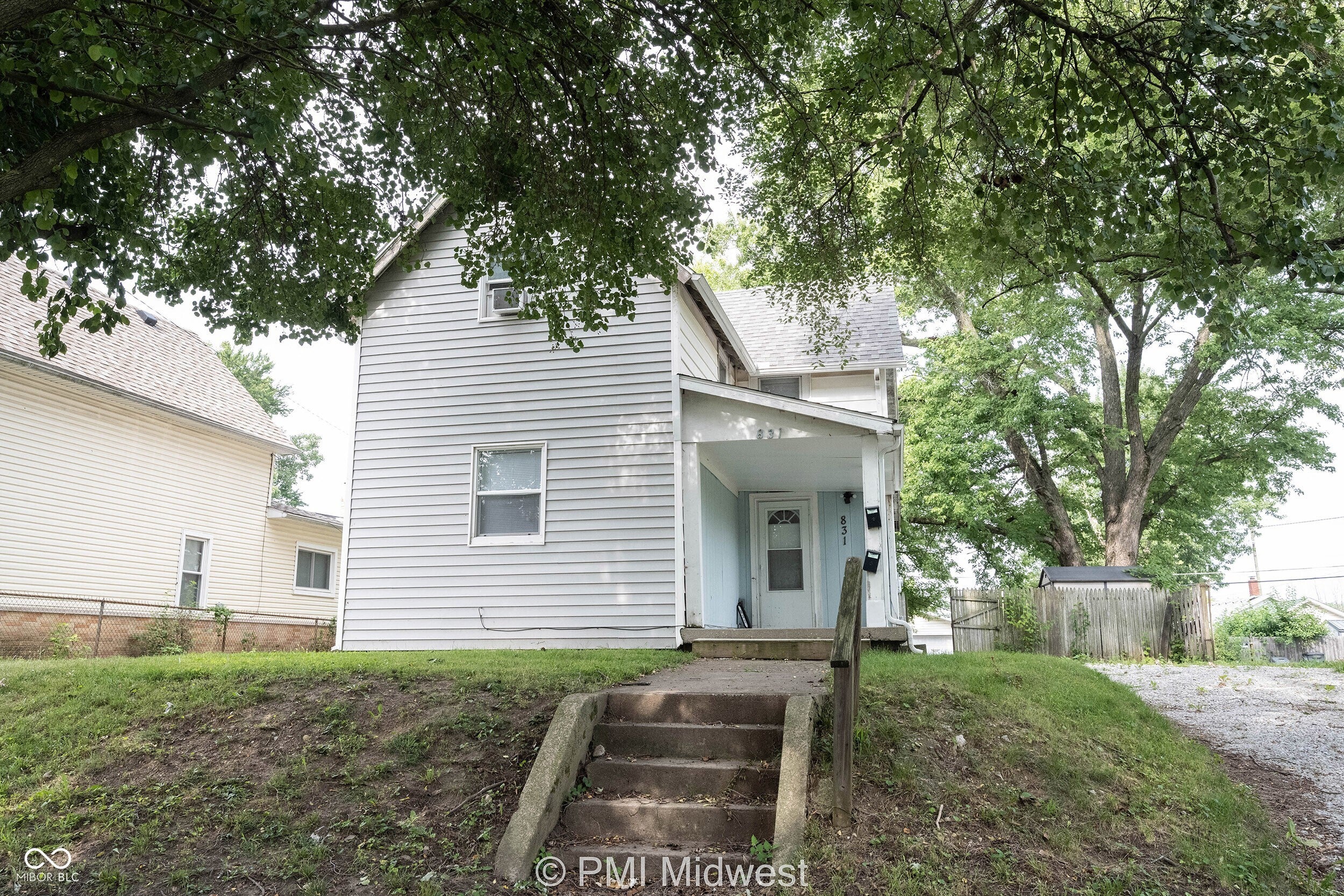 831 S Webster Street — photo