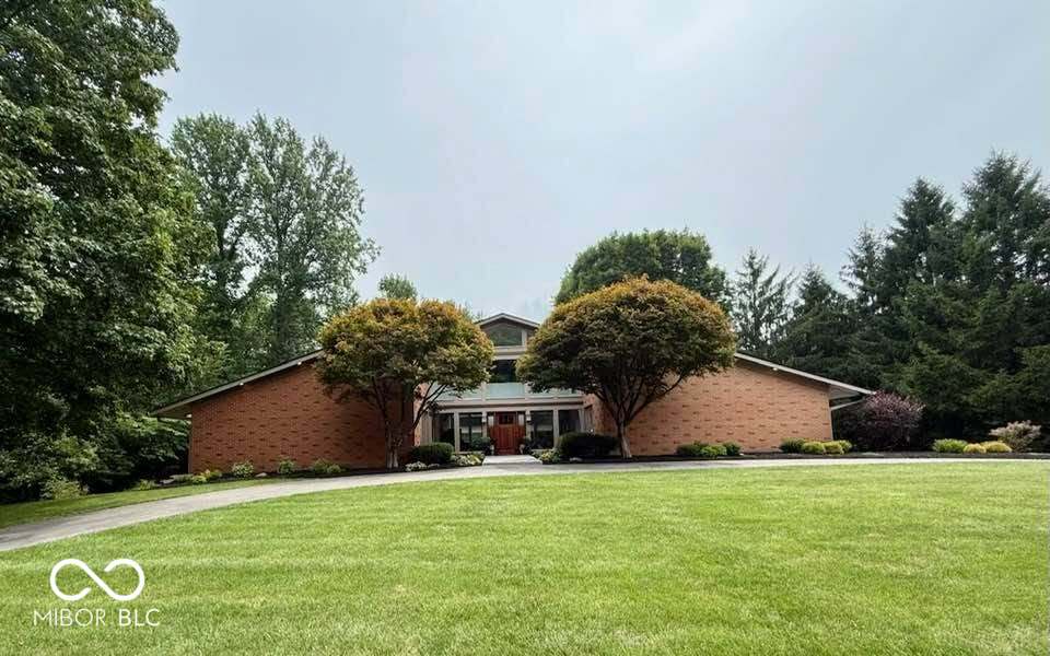 9009 Shetland Court — photo