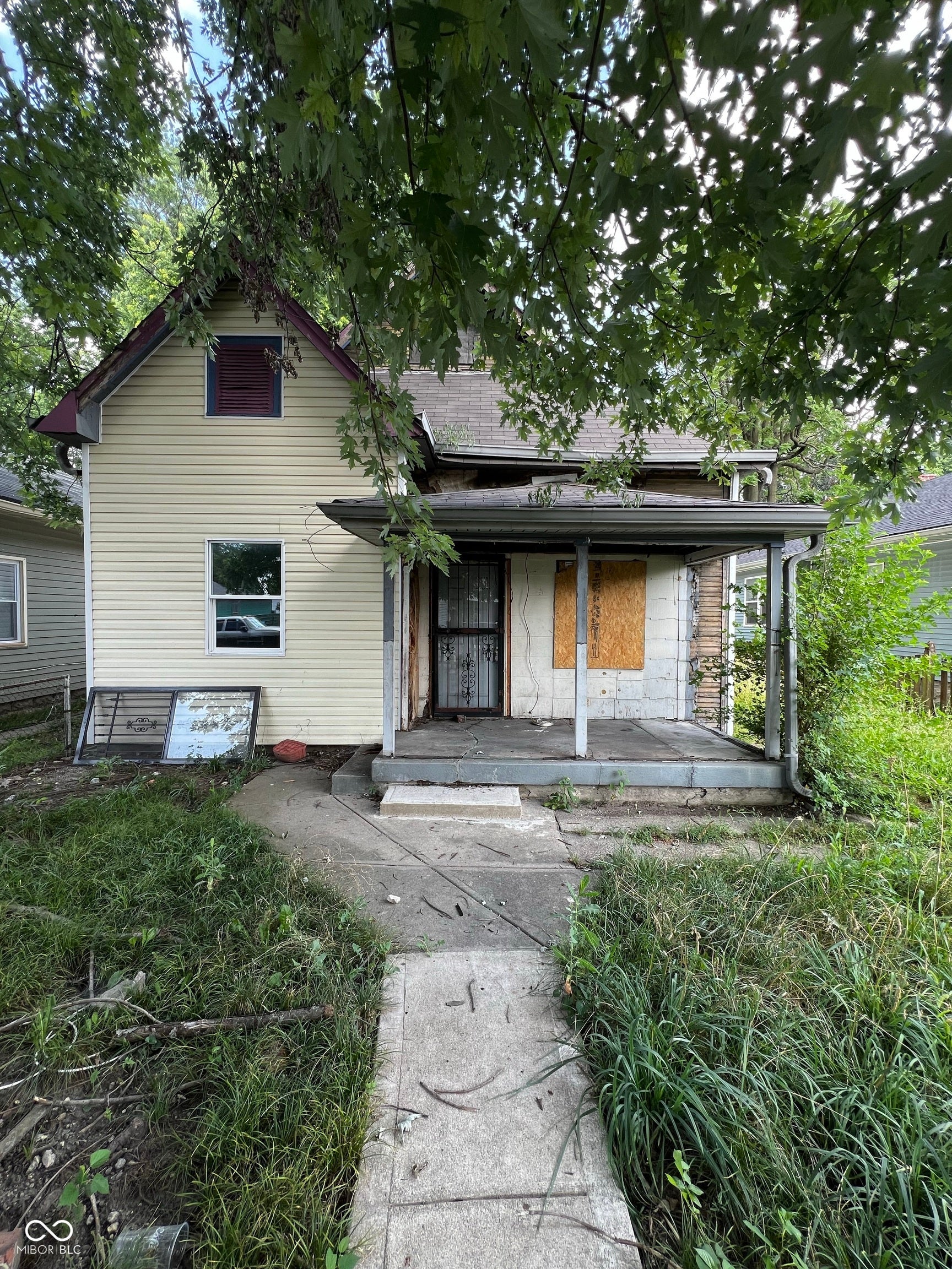 325 Harlan — photo