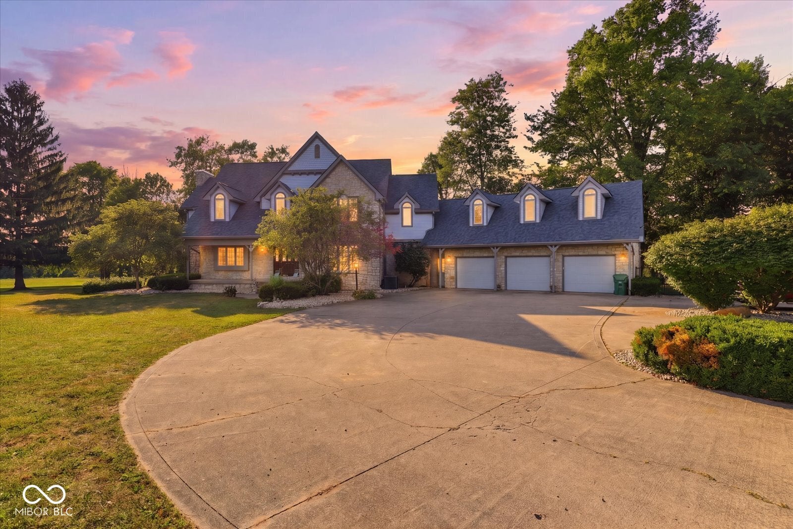 3878 E State Road 44 — photo