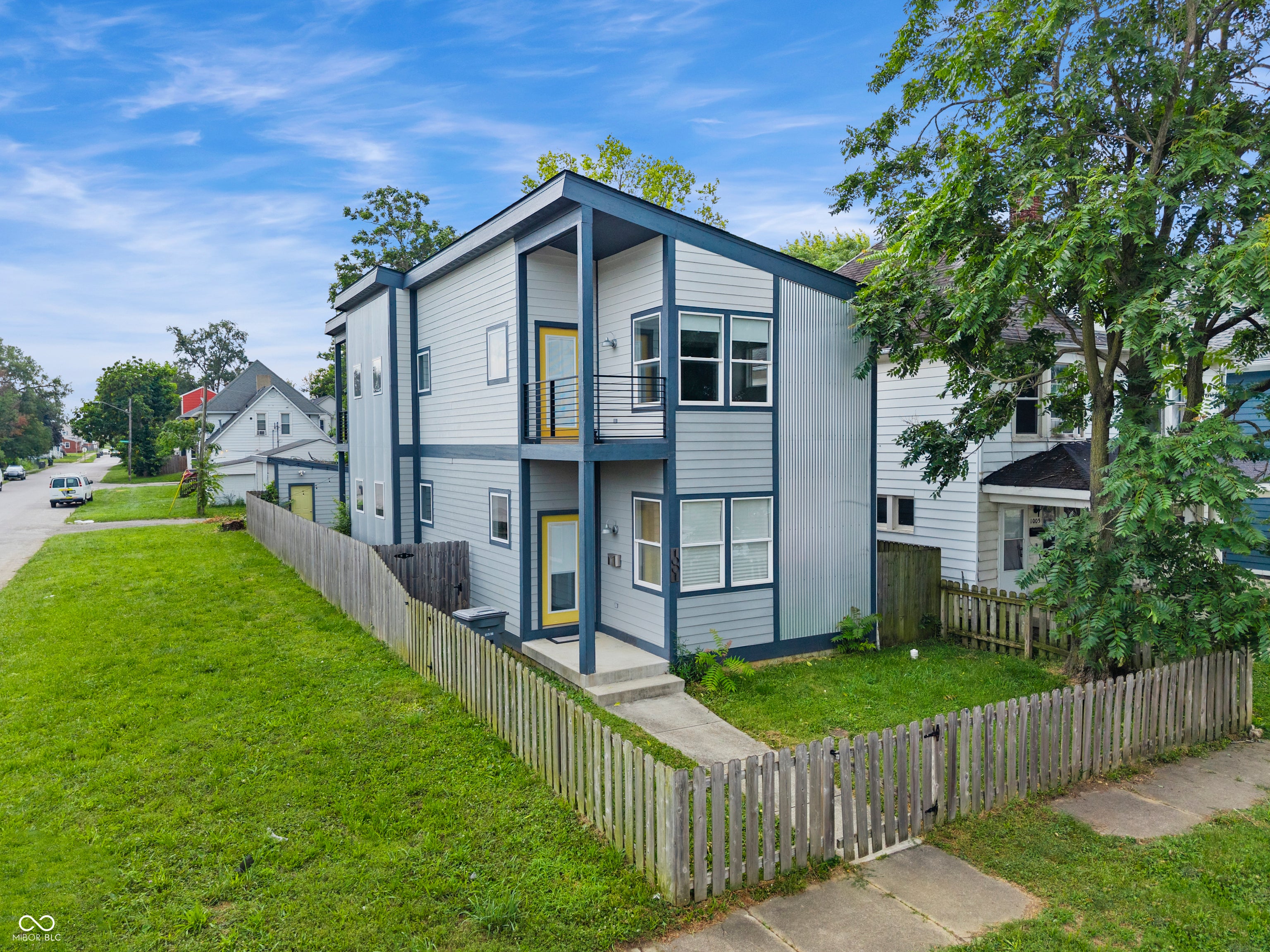 1001 Harlan Street — photo