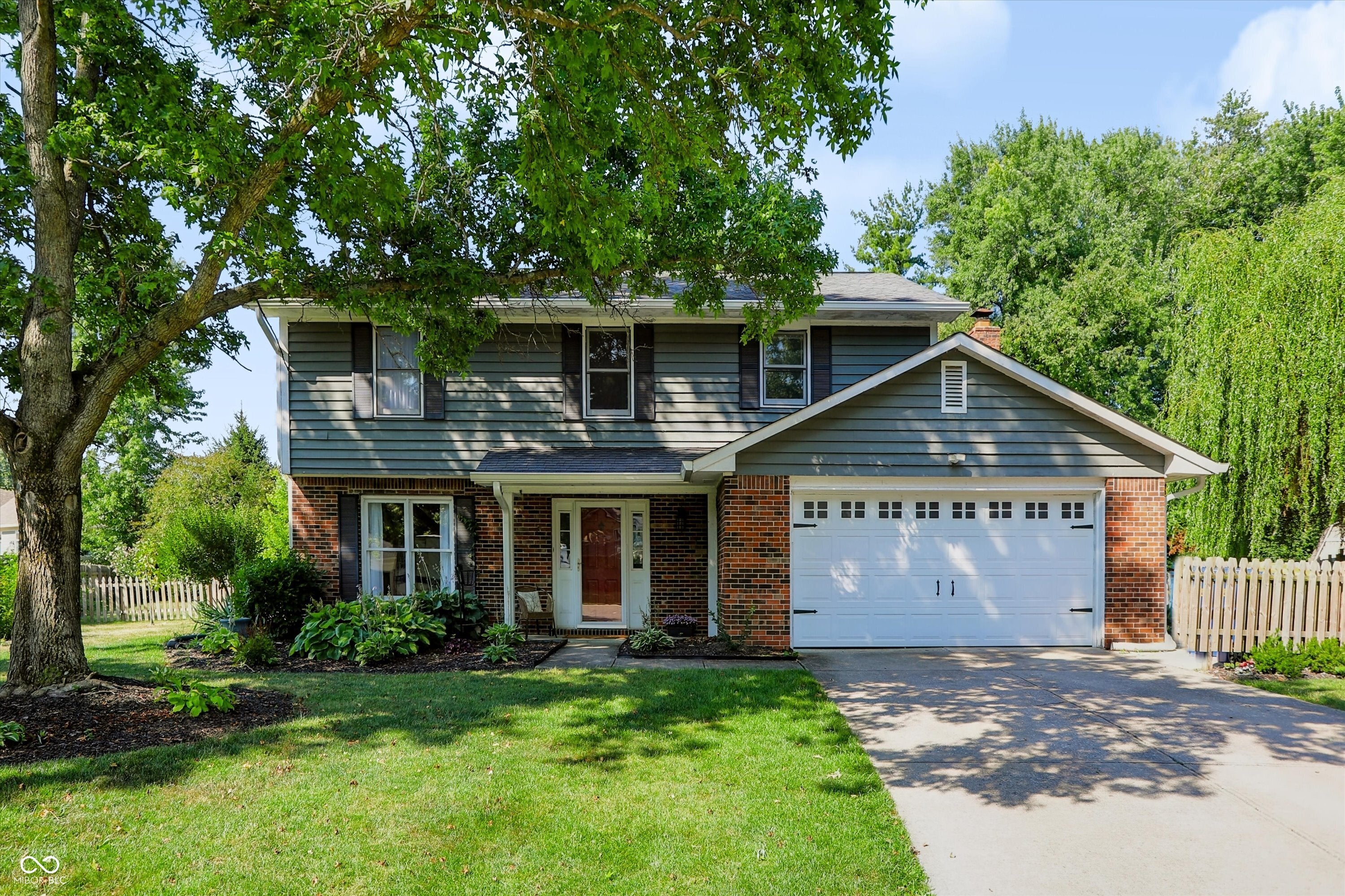 60 Waterford Court — photo