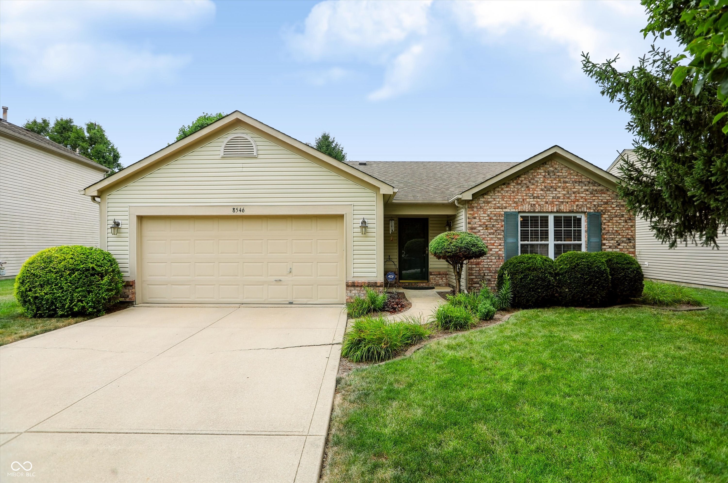 8546 Smithfield Lane — photo