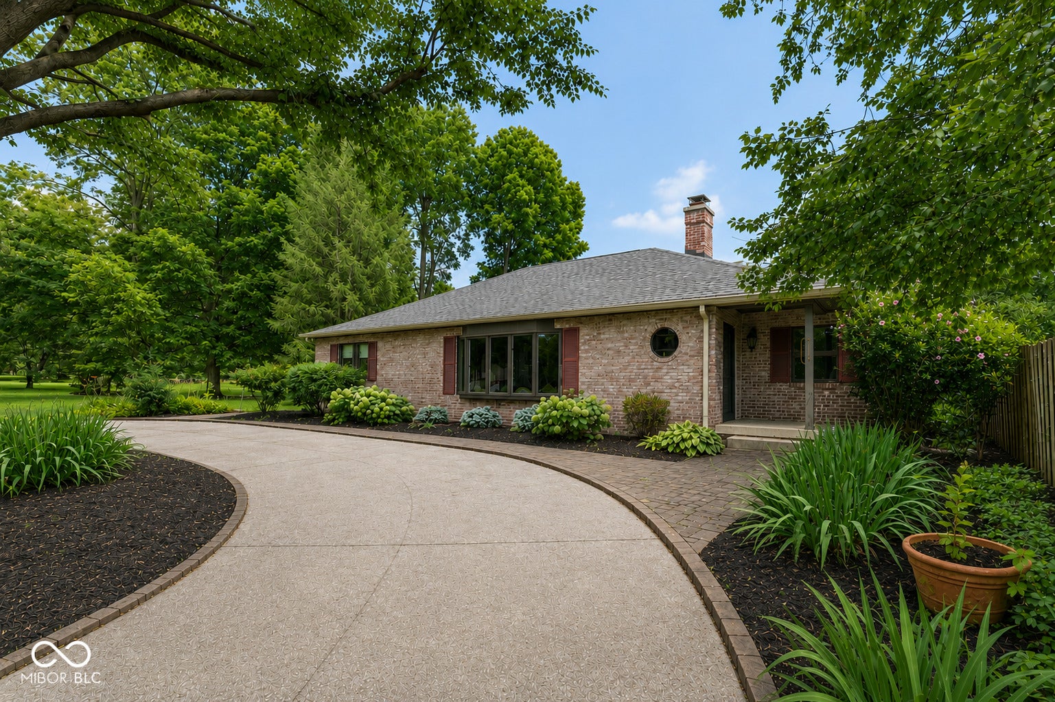3715 Governors Road — photo