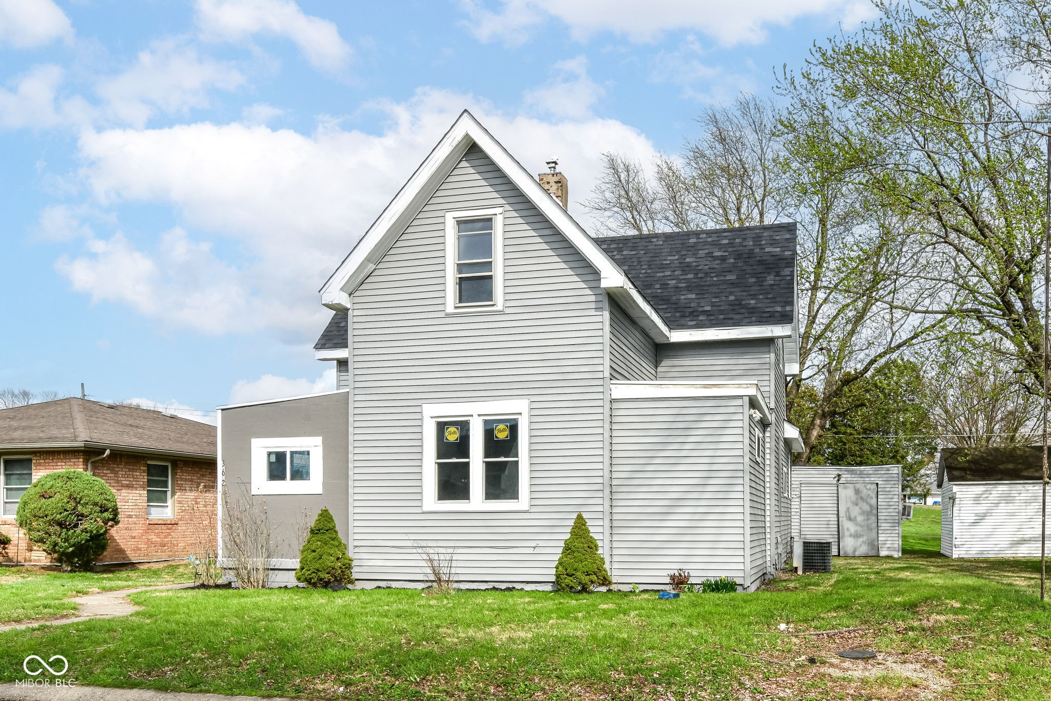 3622 E Lynn Street — photo