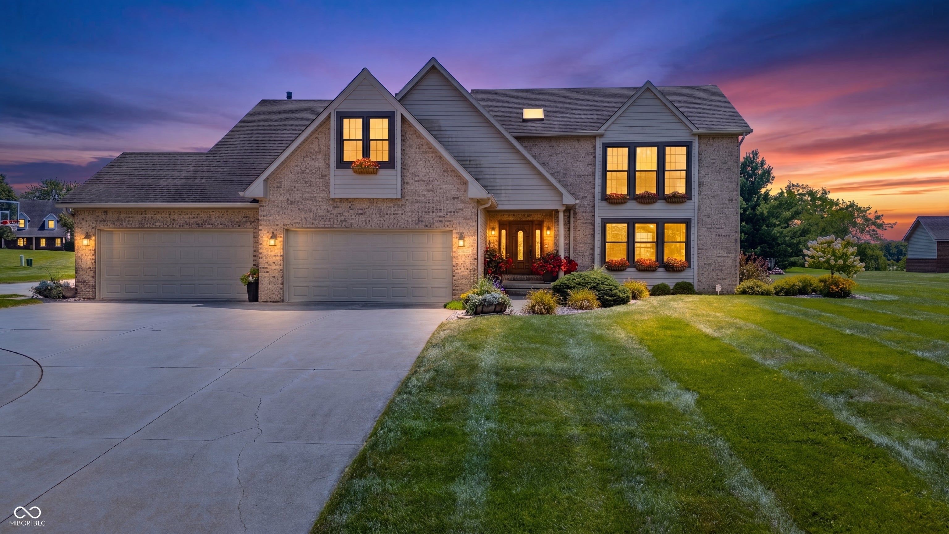 6302 Woodchuck Drive — photo
