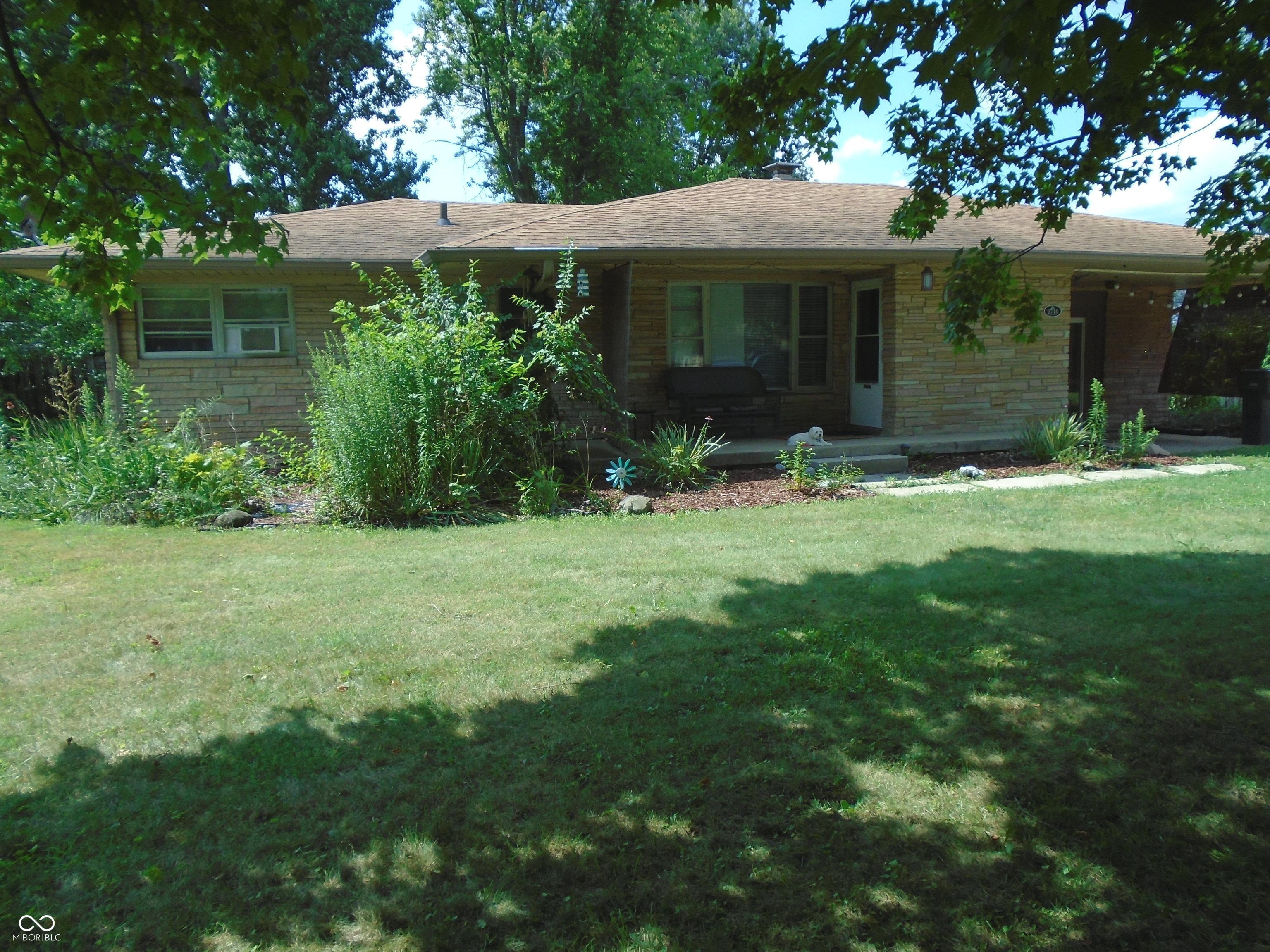 2710 S Kenyon Drive — photo