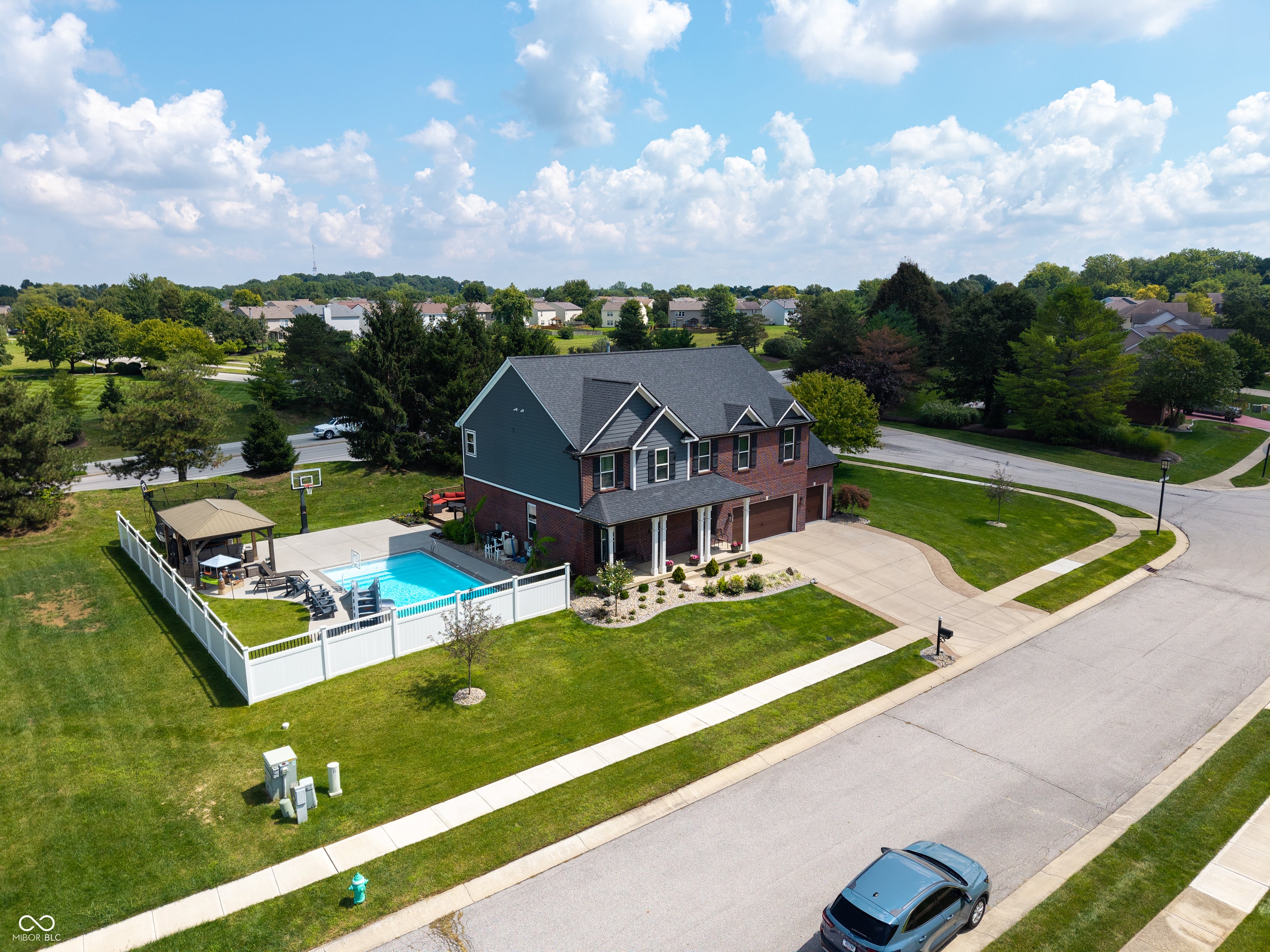 9024 Pleasant Garden Court — photo