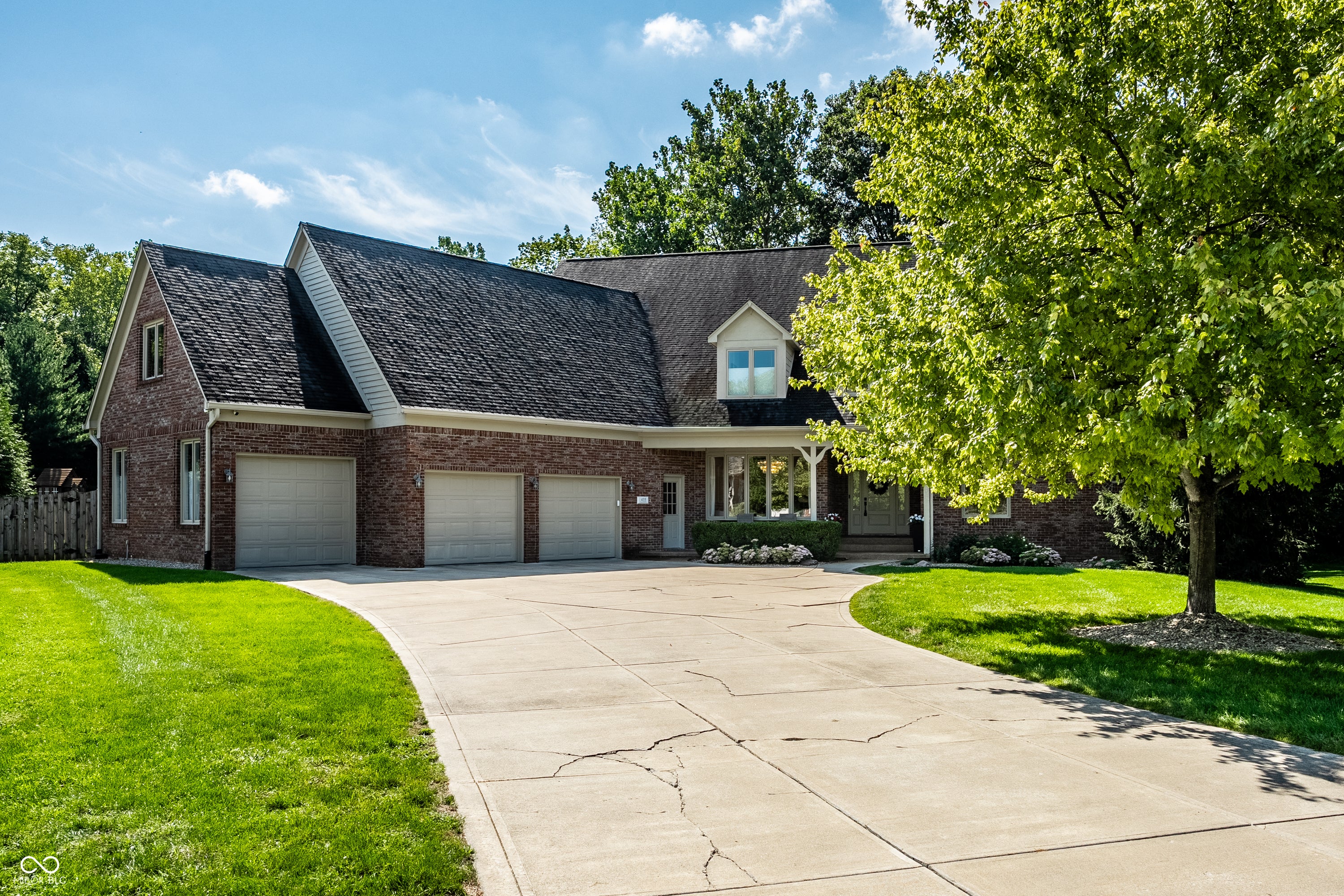 435 Benderfield Drive — photo