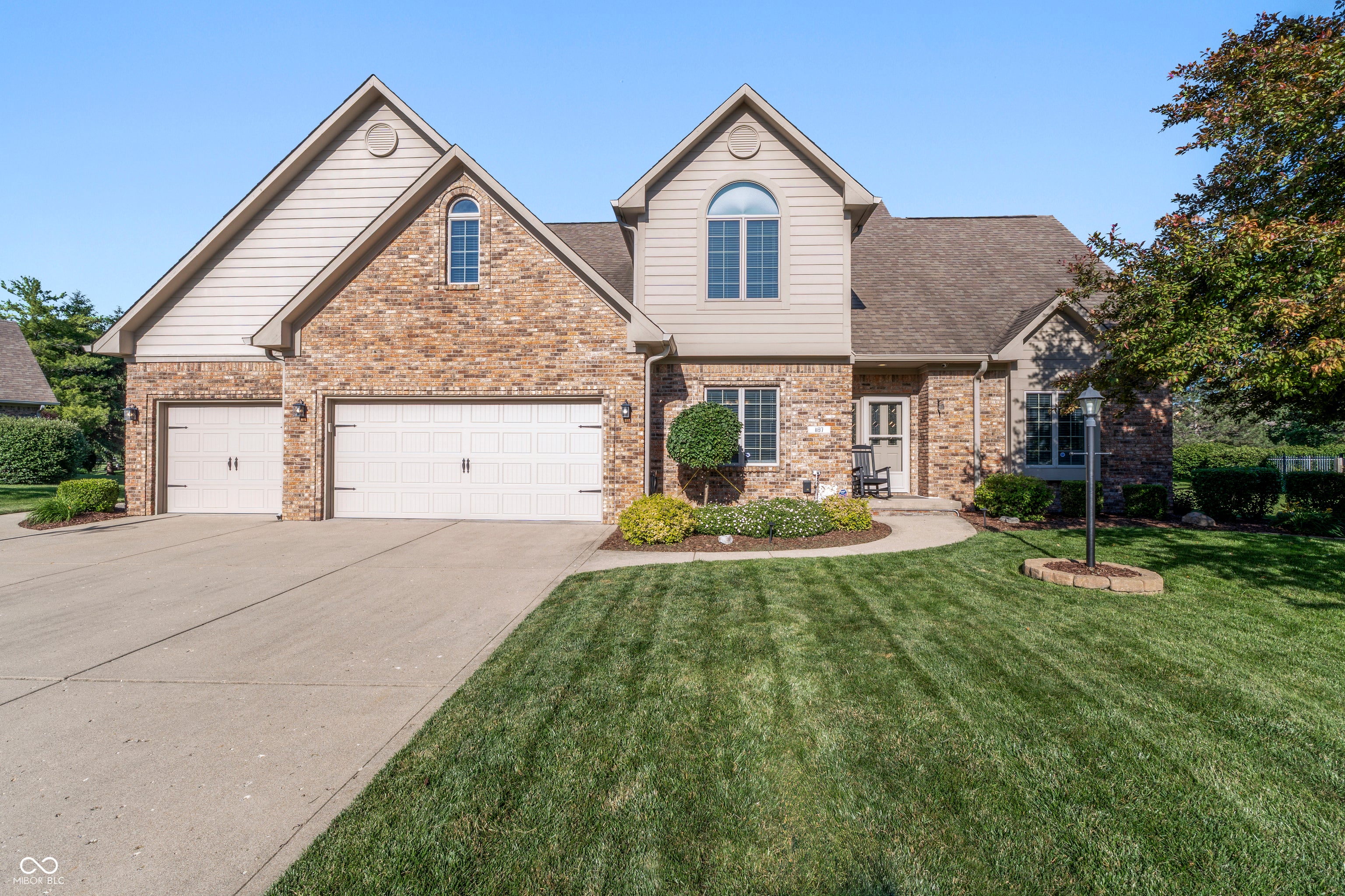 1187 Forest Commons Drive — photo