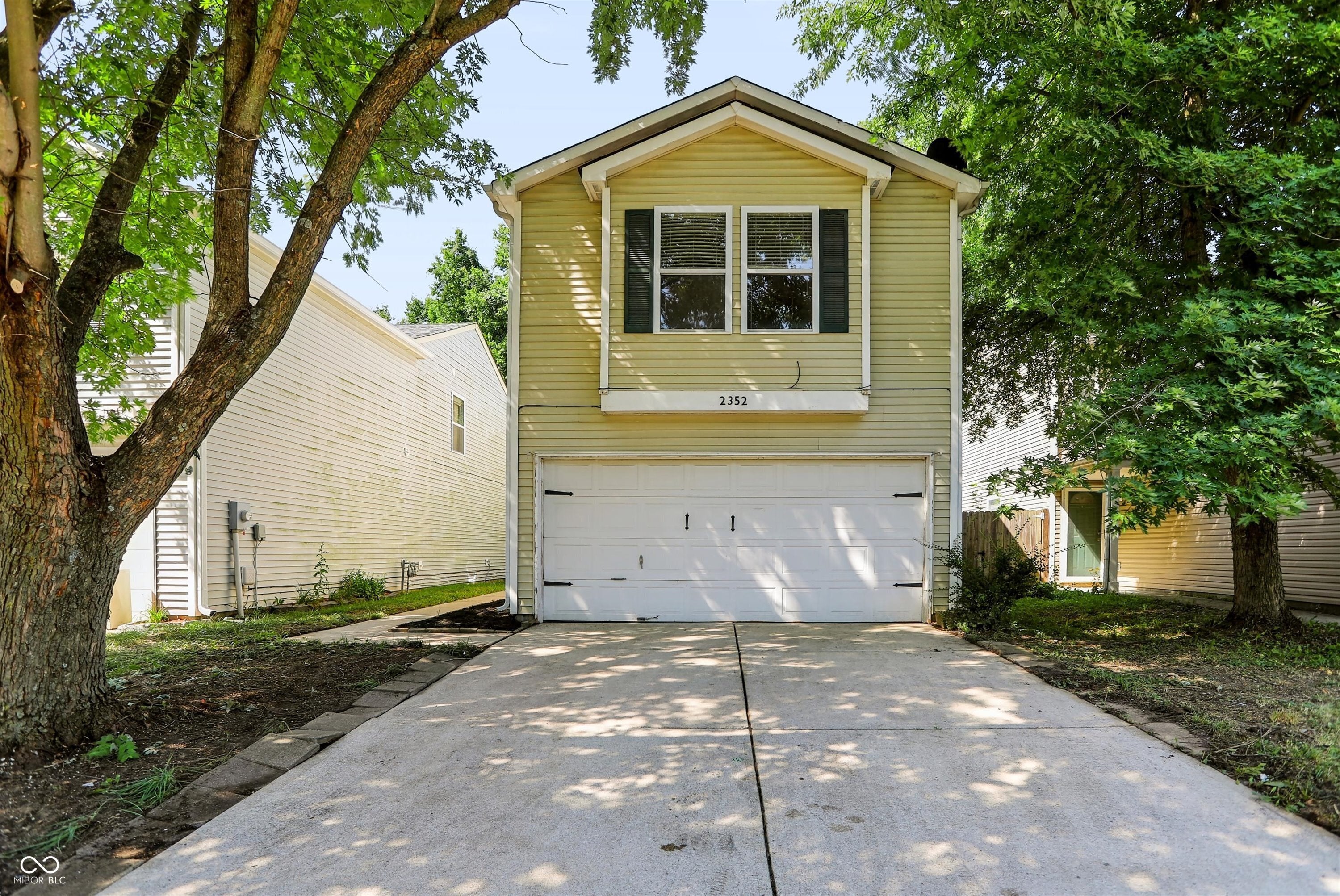 2352 Collins Way — photo