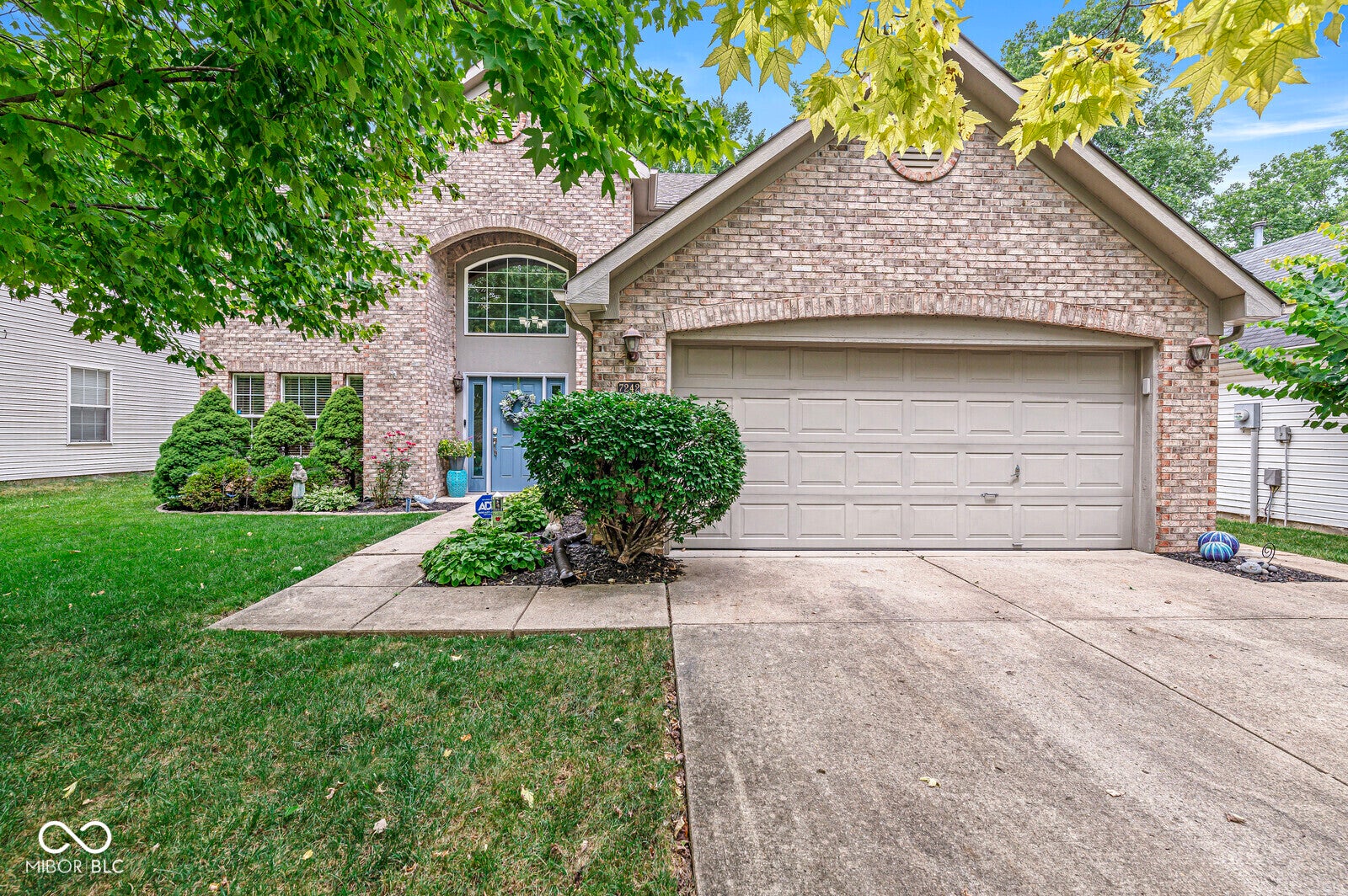 7242 Coppermill Court — photo