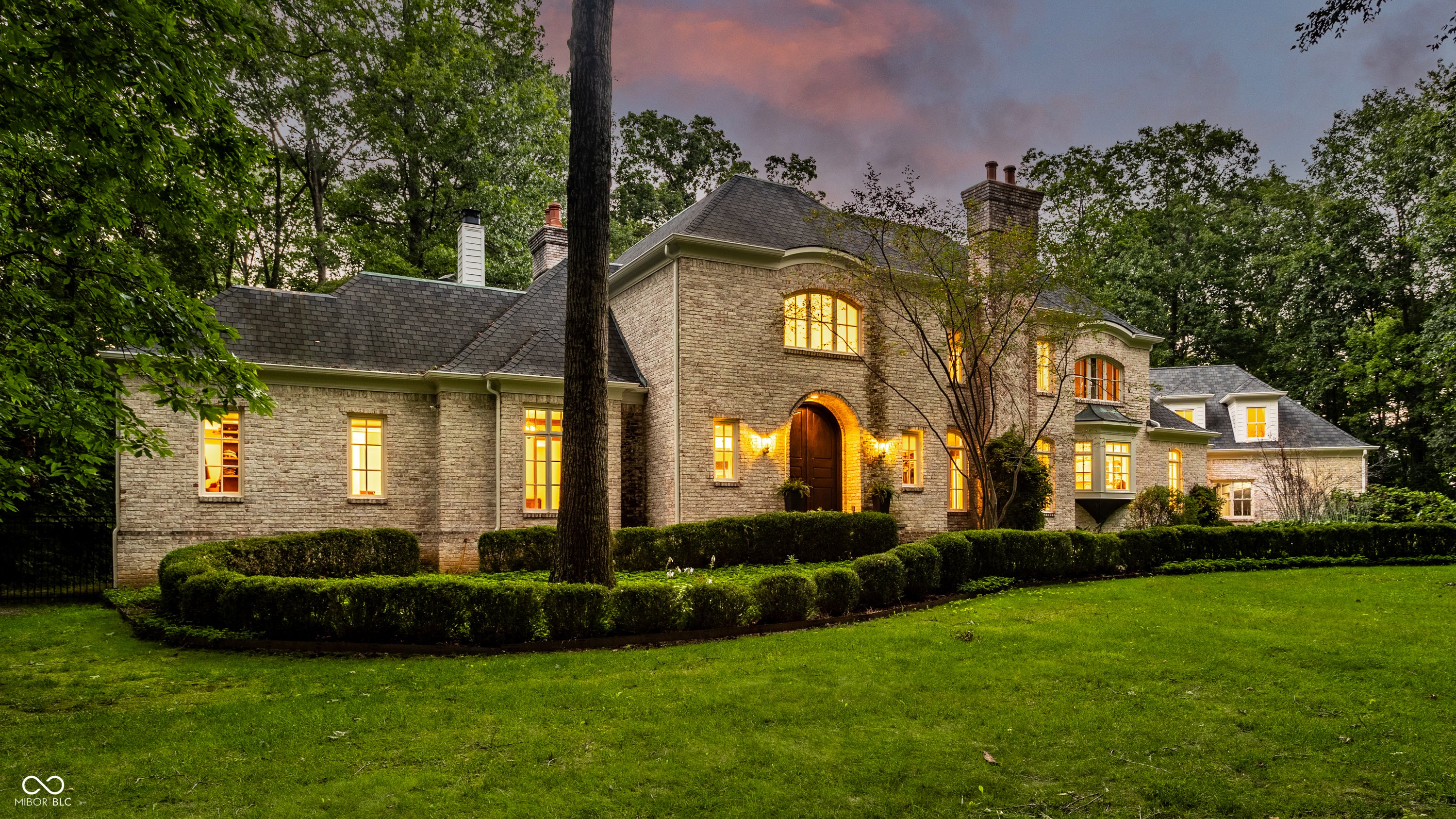 9150 Timberwolf Lane — photo
