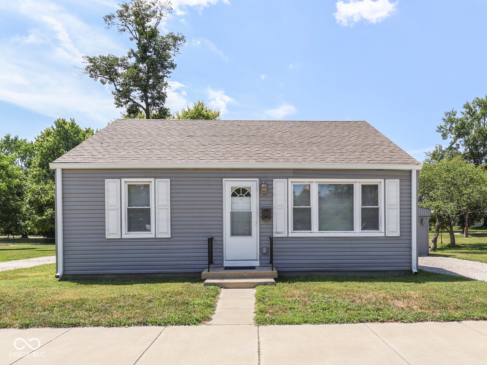 420 S Main Street — photo