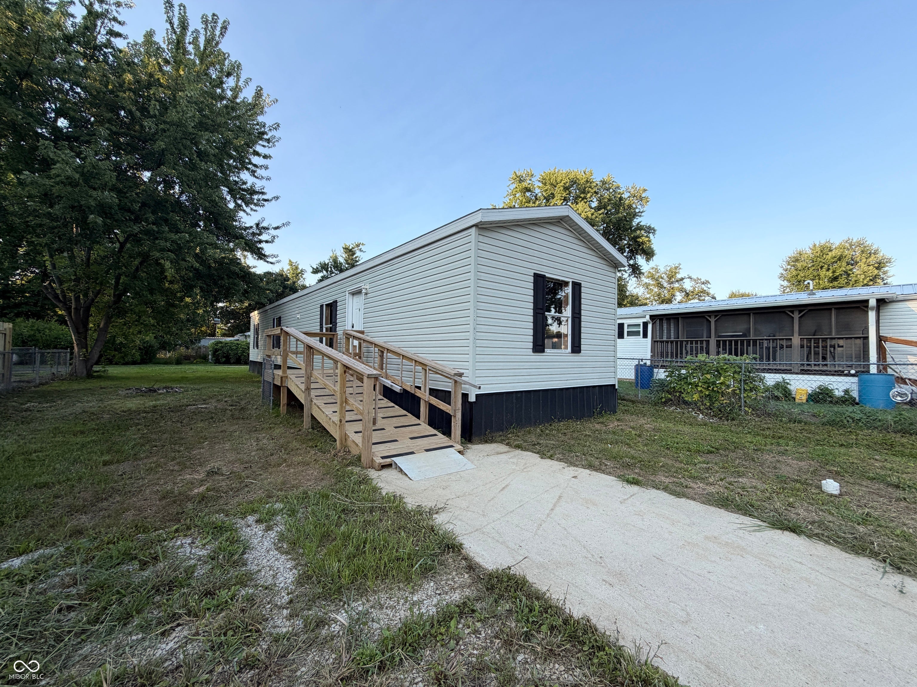 1026 Van Bibber Lake — photo
