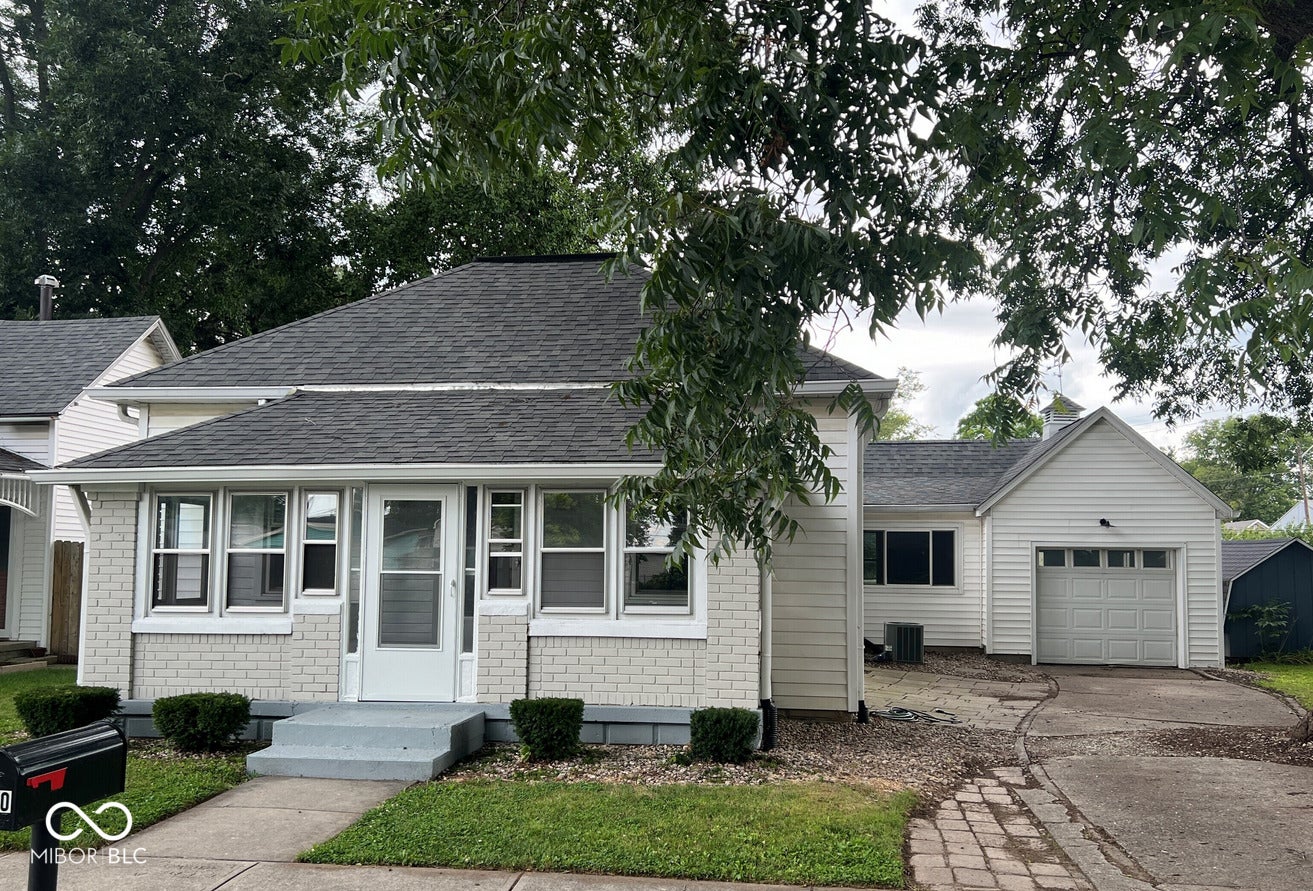 230 S Peru Street — photo